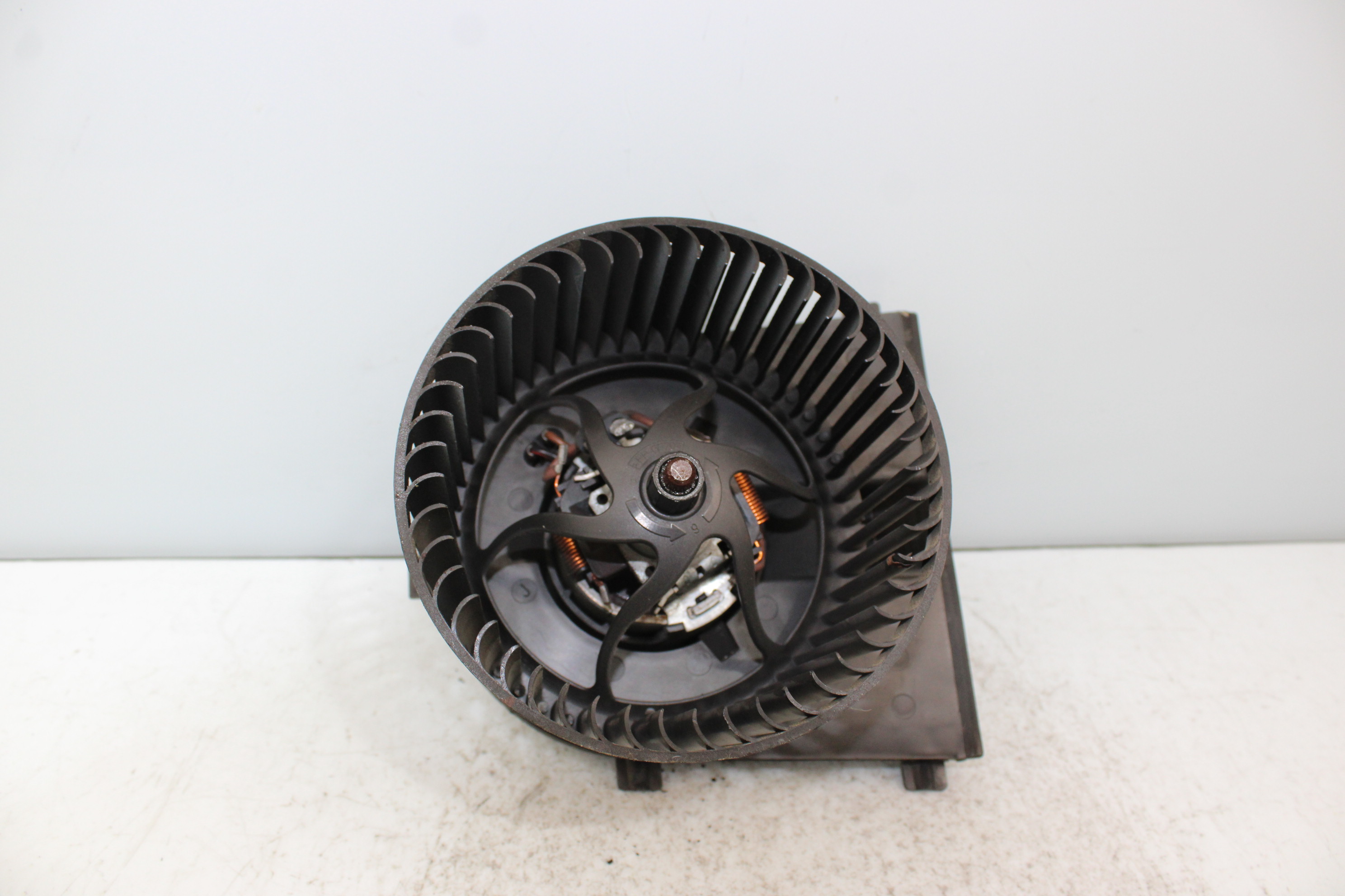 VOLKSWAGEN Beetle 2 generation (1998-2012) Heater Blower Fan 1J1819021C 25266891