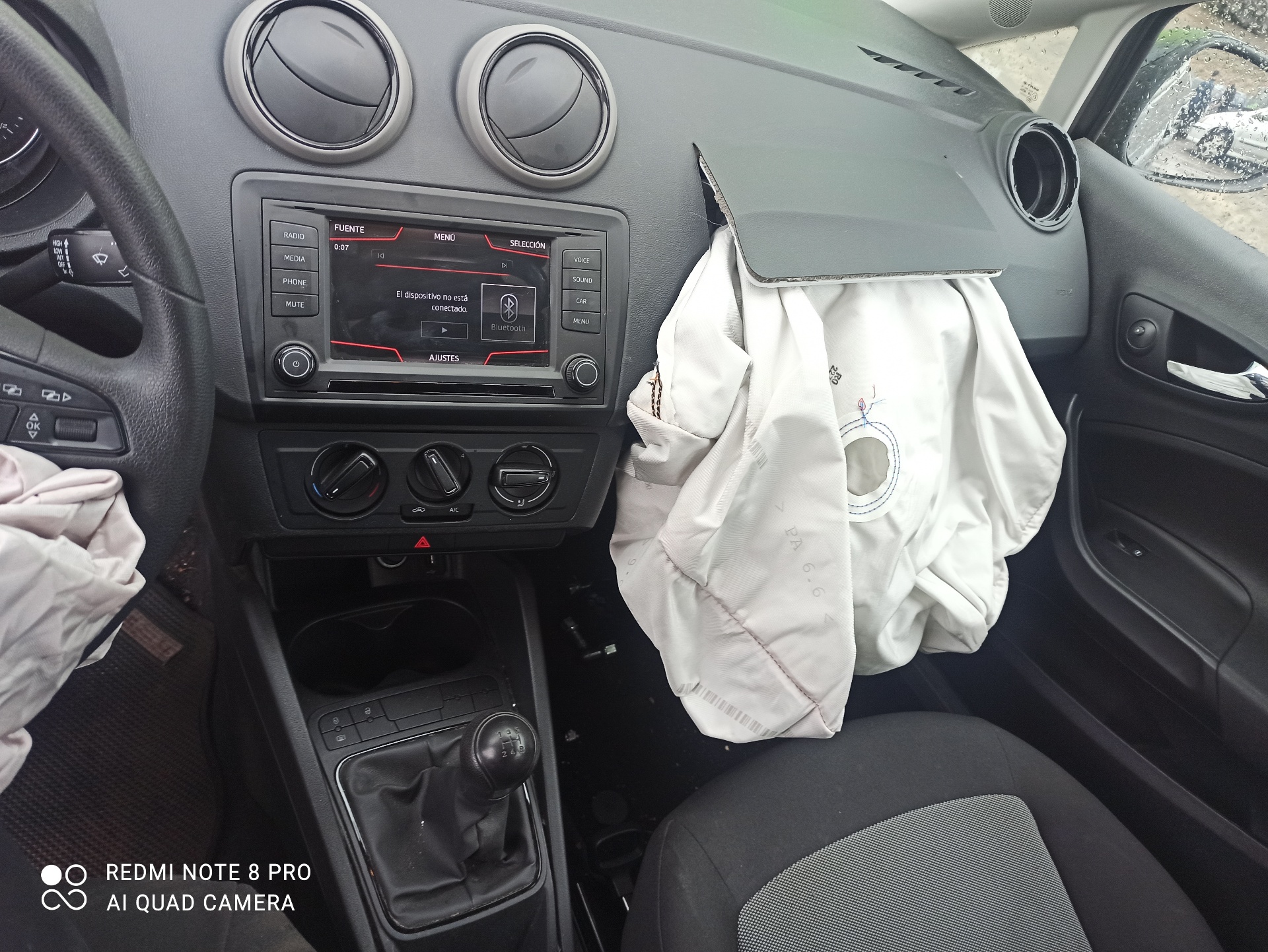 SEAT Ibiza 4 generation (2008-2017) Полуось передняя правая 6C0407272H 19318244