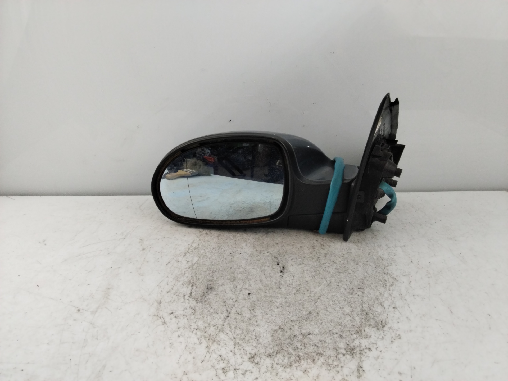 CHEVROLET Aveo T300 (2011-2020) Left Side Wing Mirror E2019013 25427258