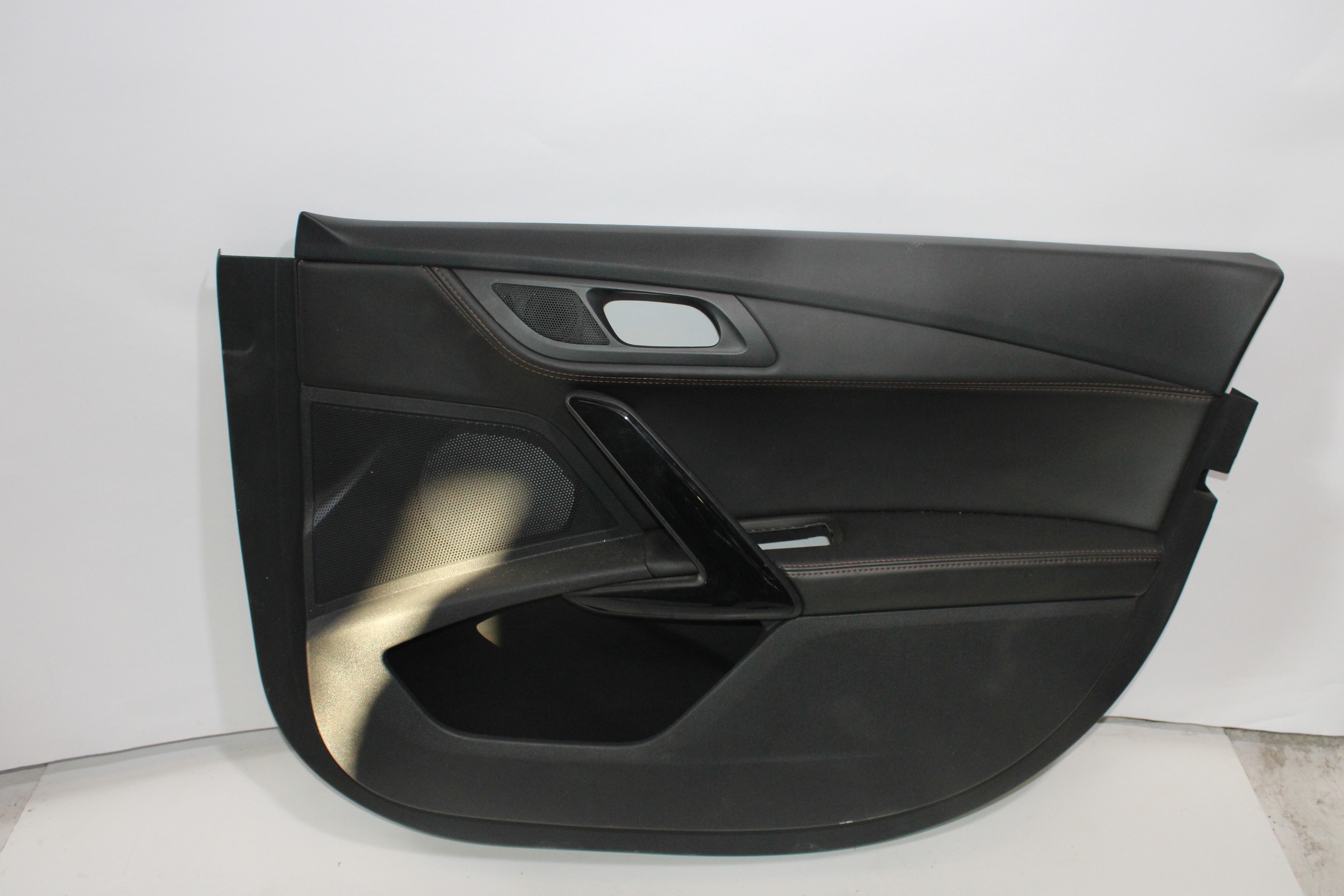 PEUGEOT 508 1 generation (2010-2020) Front Right Door Panel 9687652777 25569366