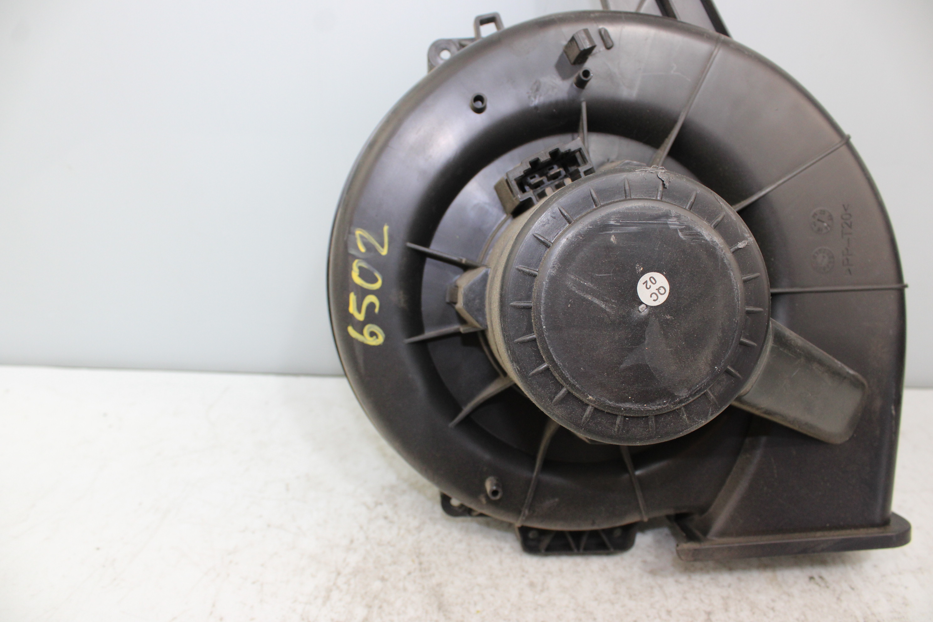 SEAT Ibiza 3 generation (2002-2008) Heater Blower Fan NOTIENEREFERENCIA 25280024