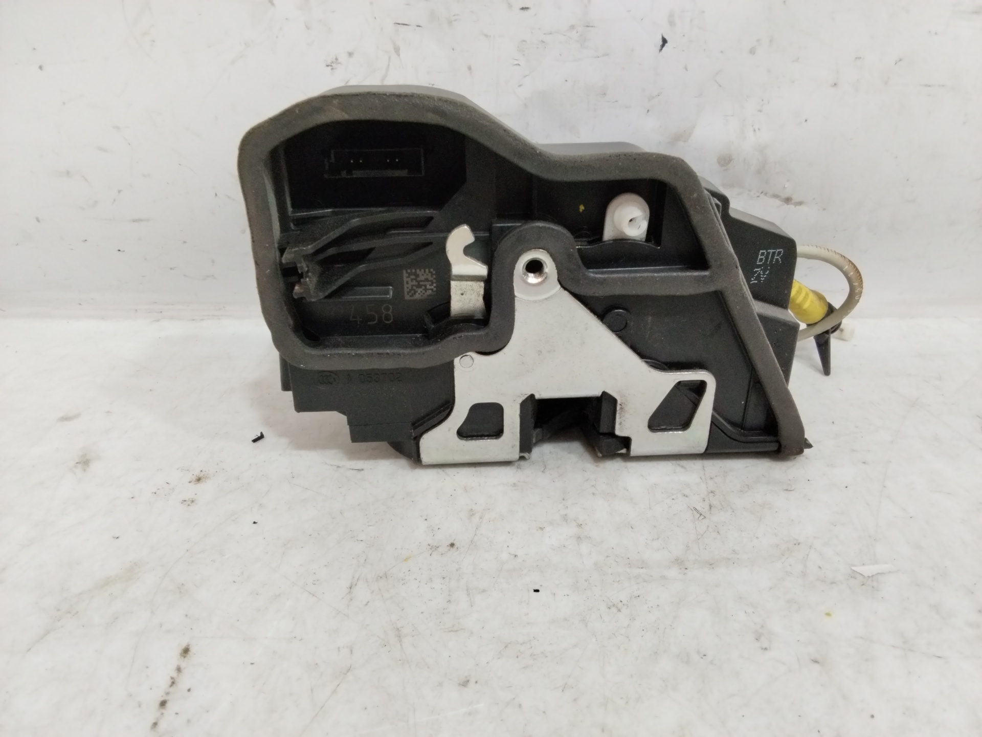 Cerradura puerta delantera derecha N47D20A,N47D20C,D20A,N47DK0 7229458 de Bmw 1 (e81) 2006-2011