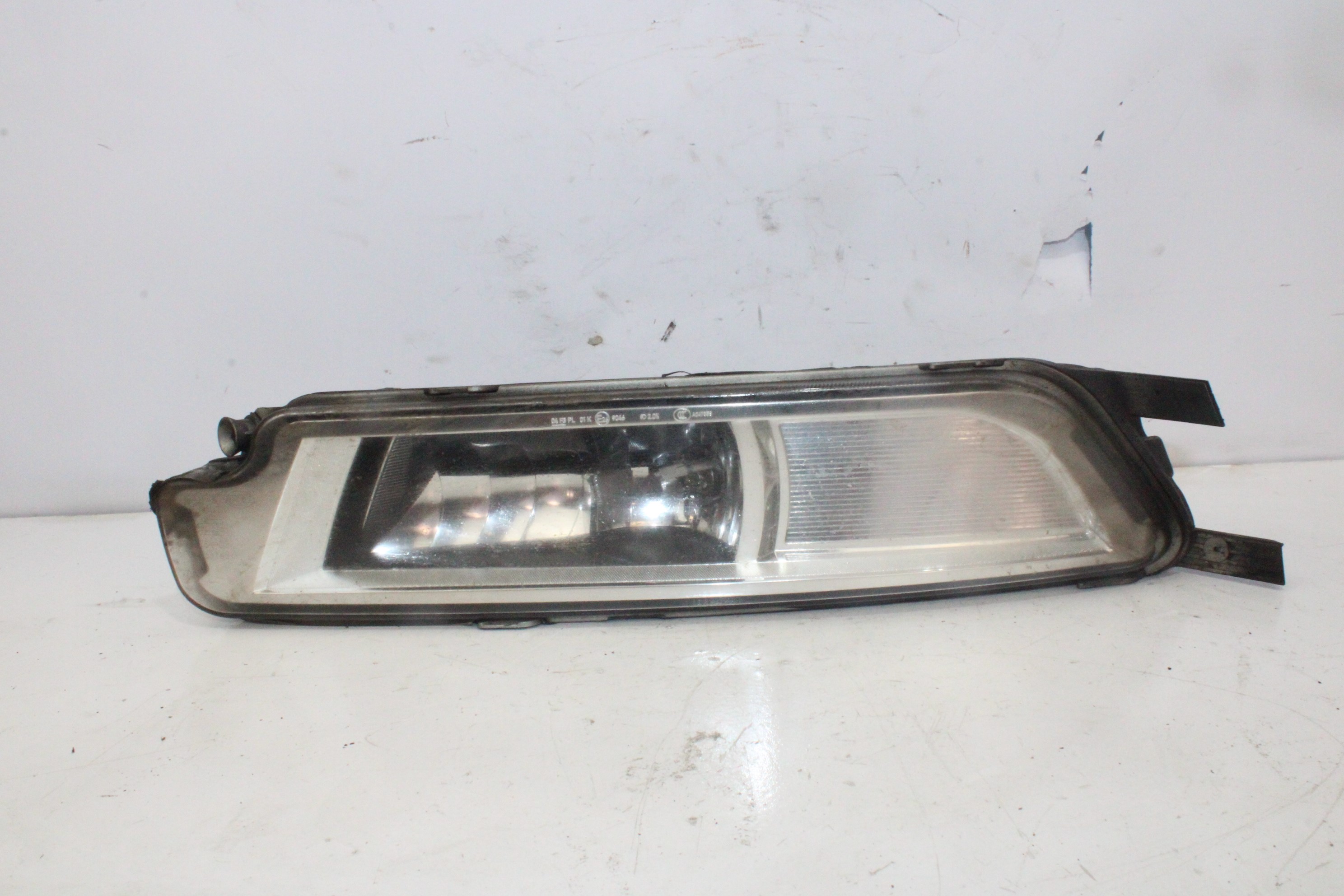 VOLKSWAGEN Passat B8 (2014-2023) Front Left Fog Light 3G0941661H 23718760