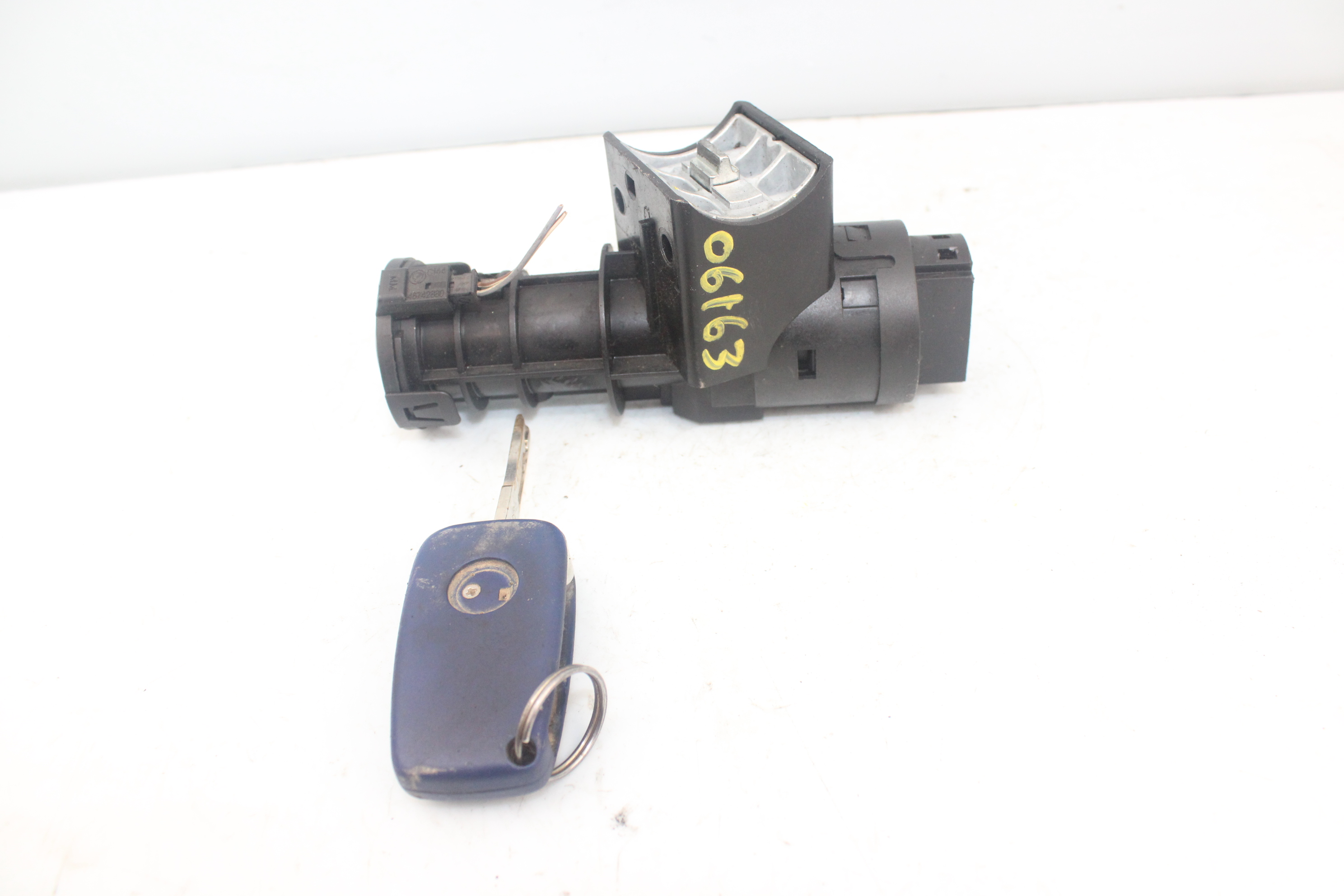 FIAT Stilo 1 generation (2001-2010) Ignition Lock 00467601520 24063658