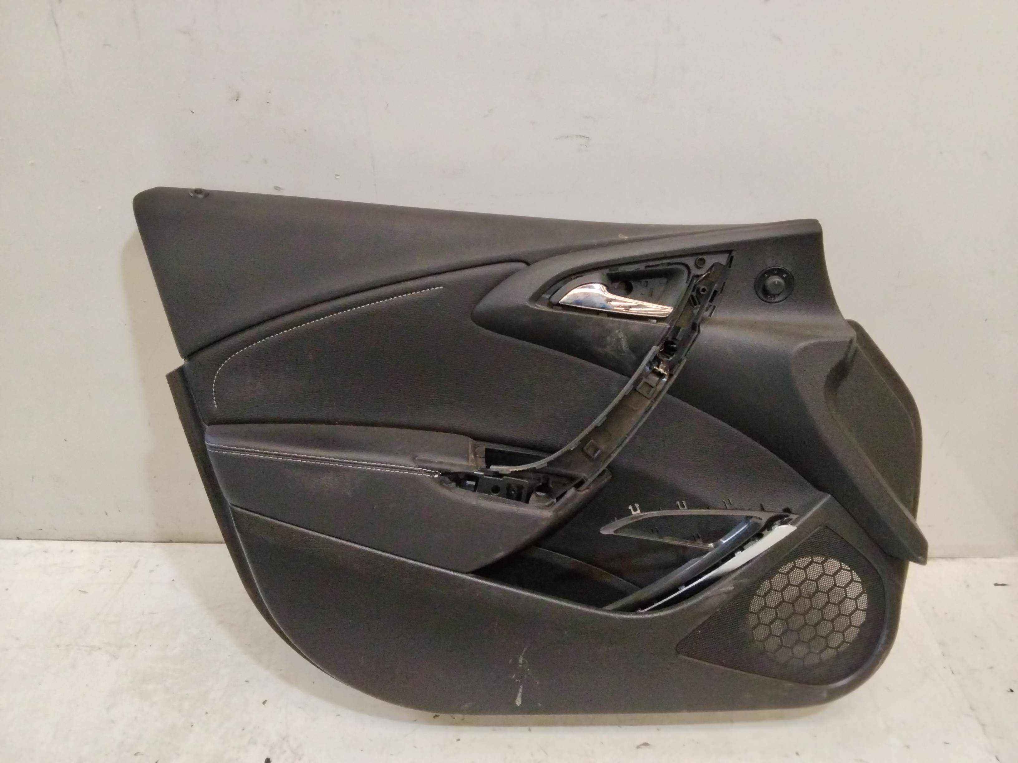 OPEL Astra J (2009-2020) Front Left Door Panel NOREF 25784926