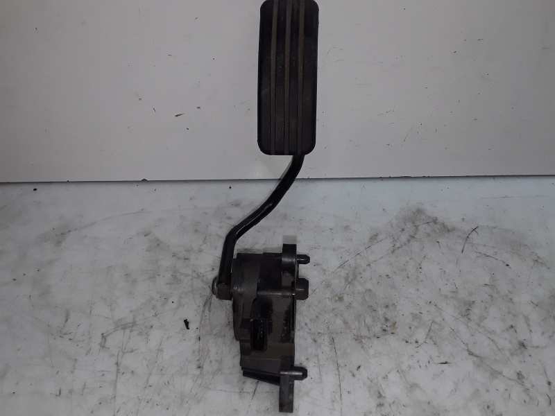 RENAULT Megane 2 generation (2002-2012) Throttle Pedal 8200153270 19137747