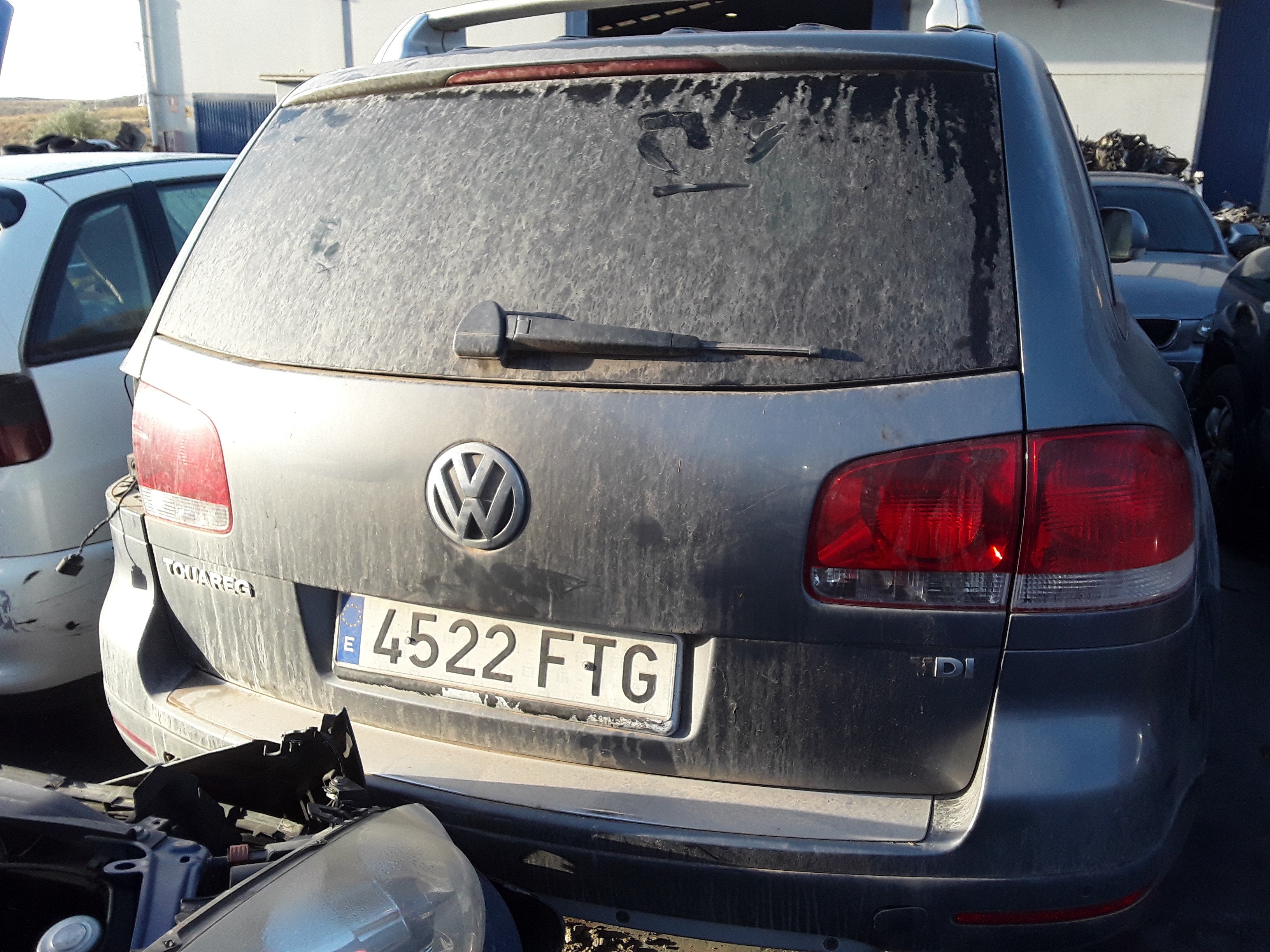 VOLKSWAGEN Touareg 1 generation (2002-2010) Права задня фара 28268003 25112677