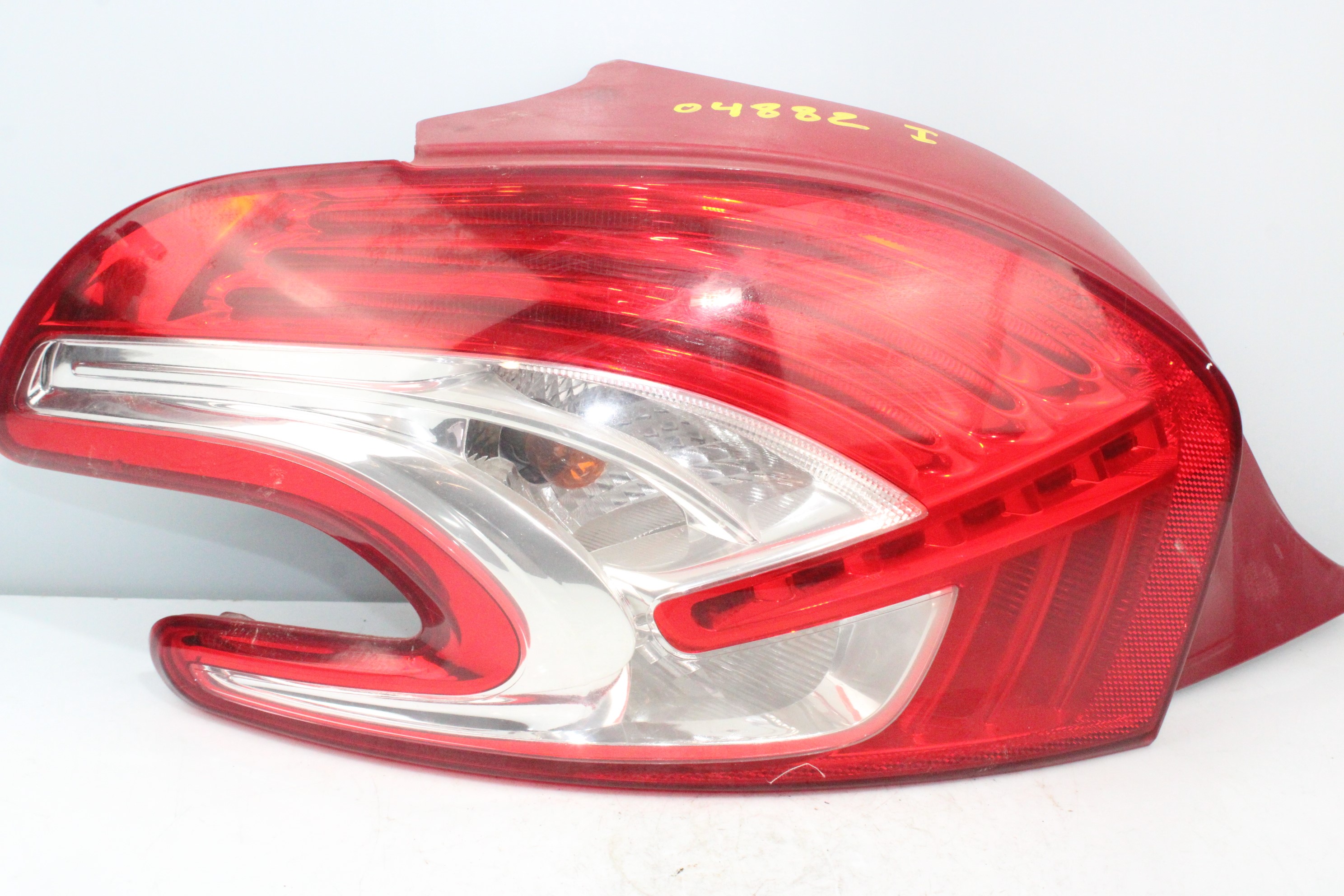 PEUGEOT 208 Peugeot 208 (2012-2015) Rear Left Taillight 967262828003 23770507