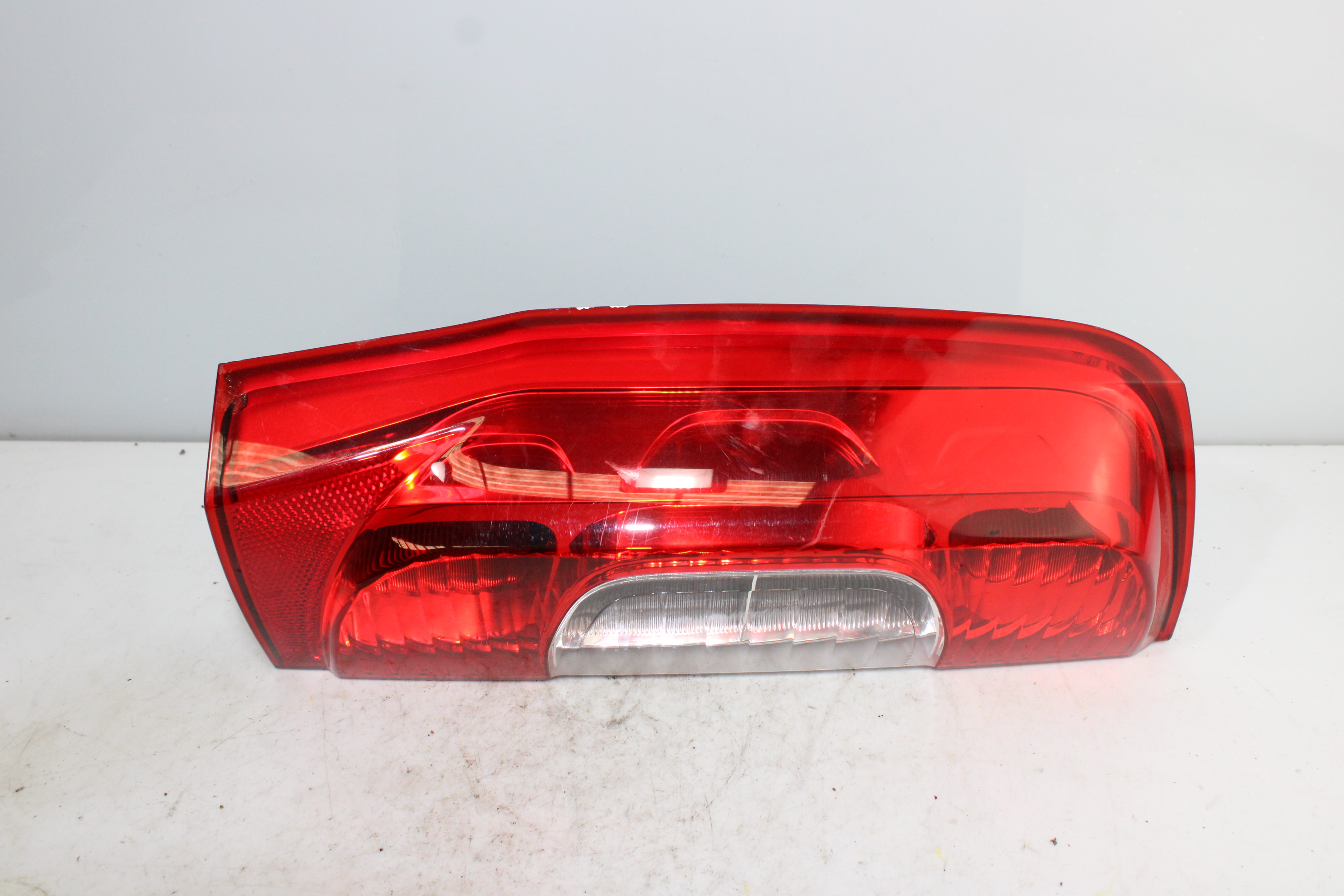 FIAT Fiorino 3 generation (2008-2023) Rear Left Taillight 01391433080E 25190967