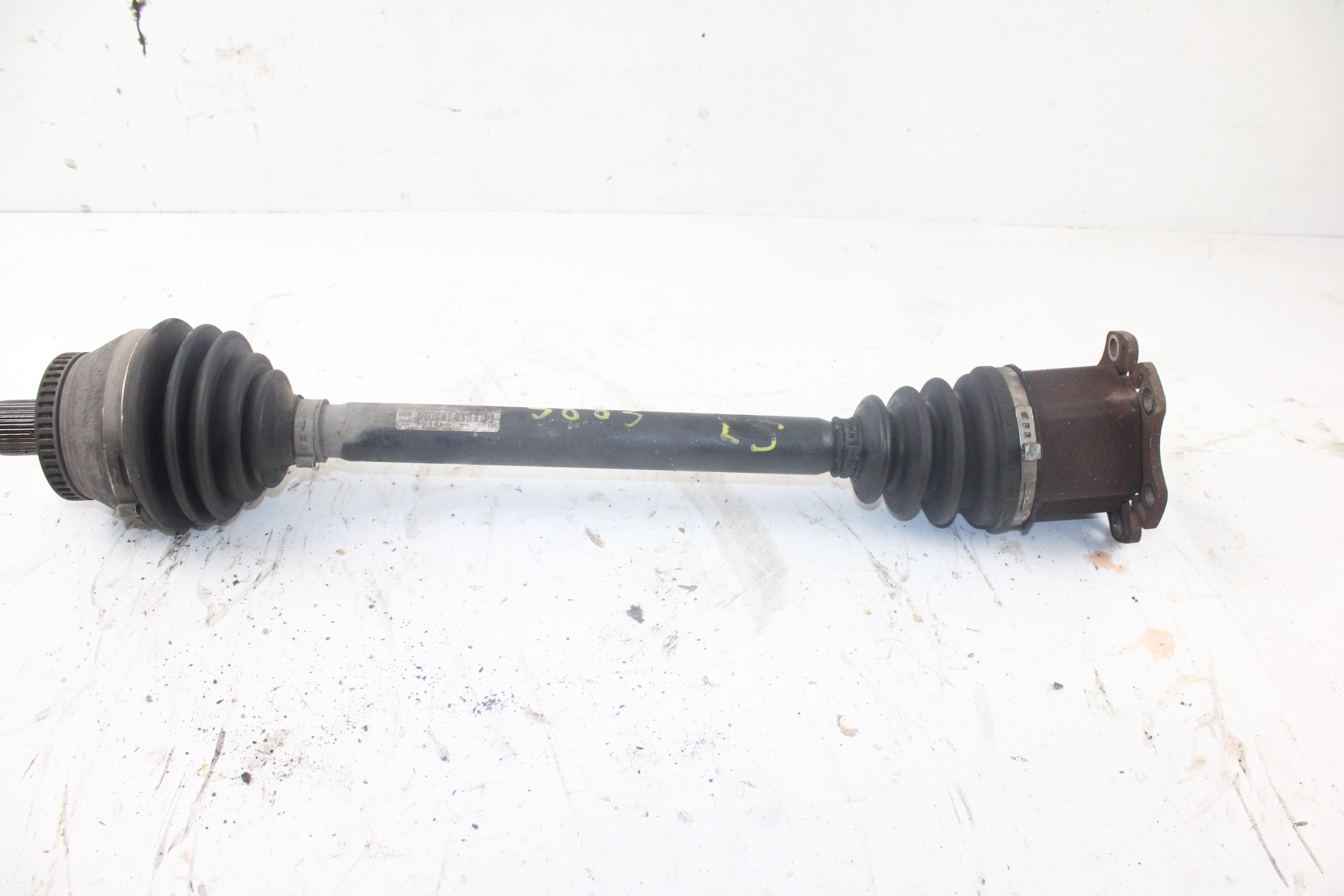 AUDI A4 B7/8E (2004-2008) Front Left Driveshaft 8150151484459 23767708