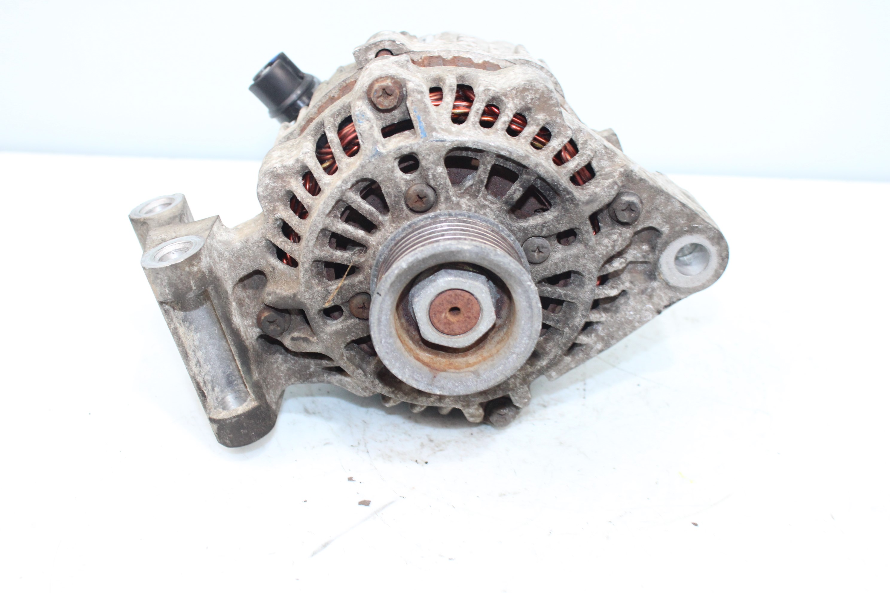 FORD Fiesta 5 generation (2001-2010) Alternator 2S6T10300CD 22658884