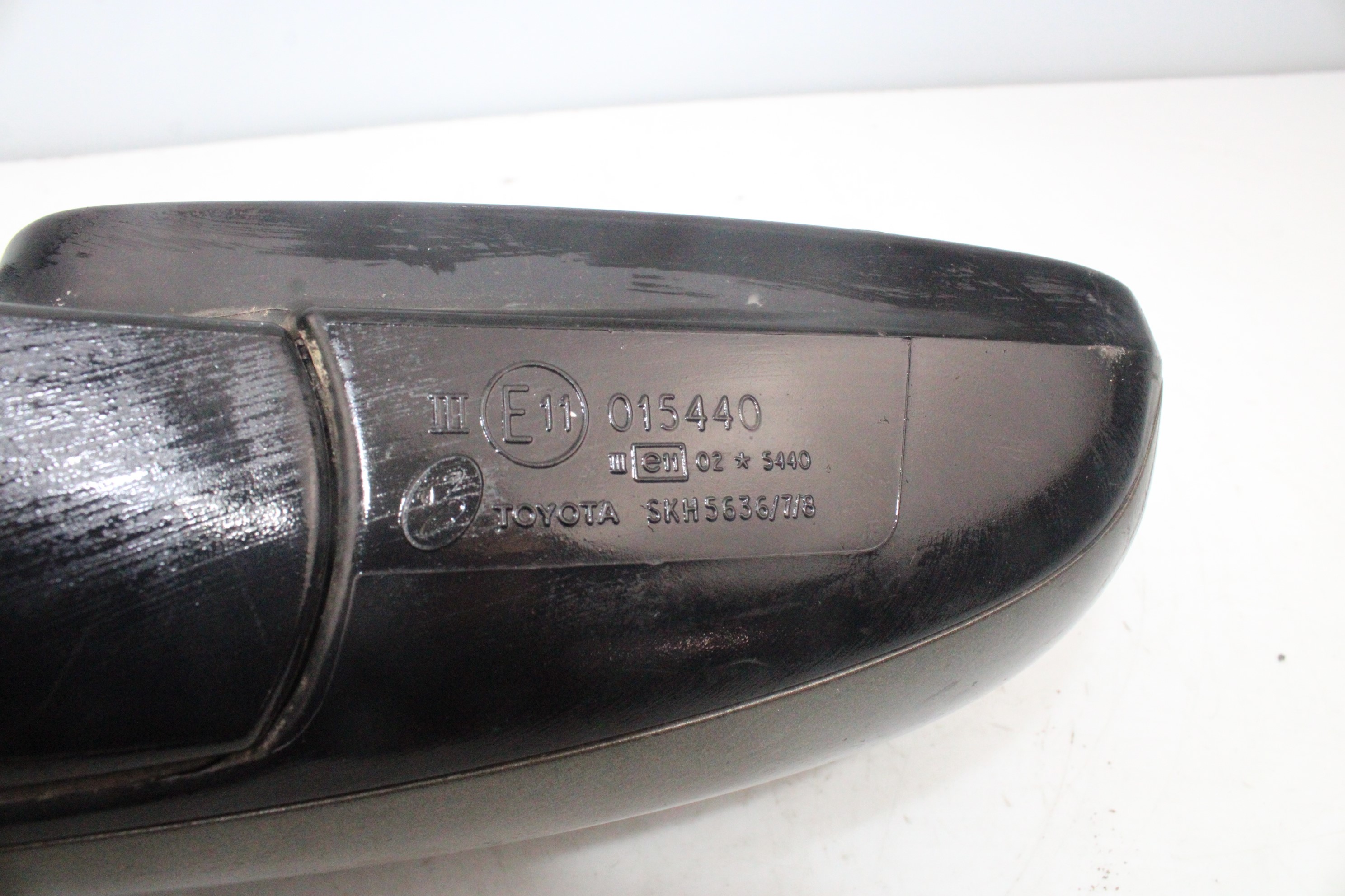 TOYOTA Corolla E120 (2000-2008) Oikean puolen siipipeili E11015440 25248504