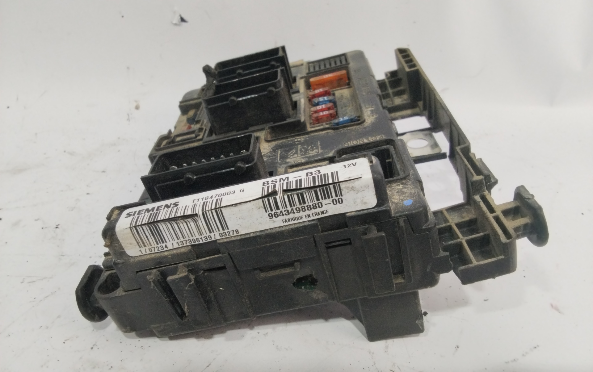 Caja de relés / fusibles 964349888000 de Citroen C2 2004-2009
