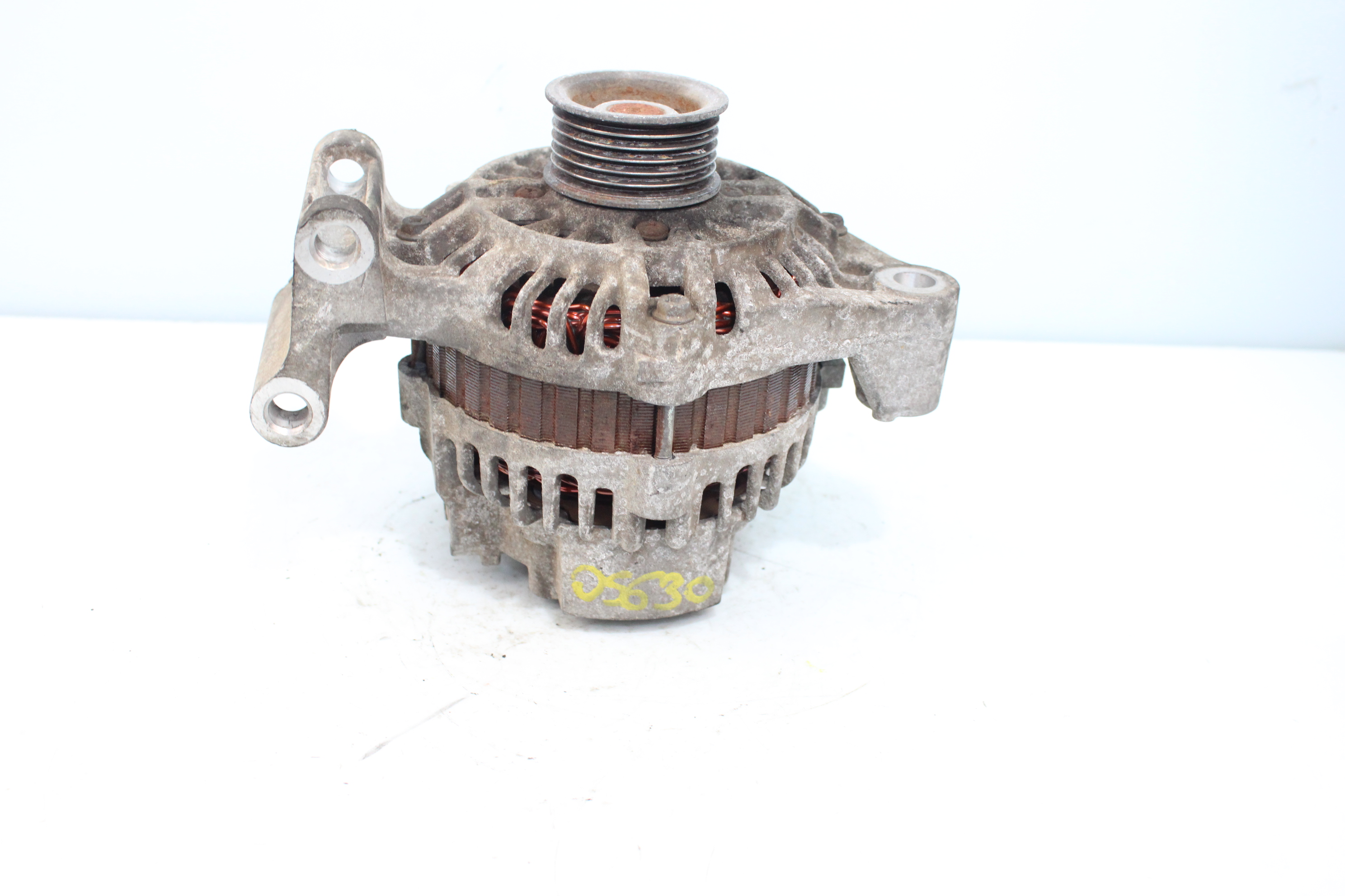 FORD Fiesta 5 generation (2001-2010) Alternator 2S6T10300CD 22658884