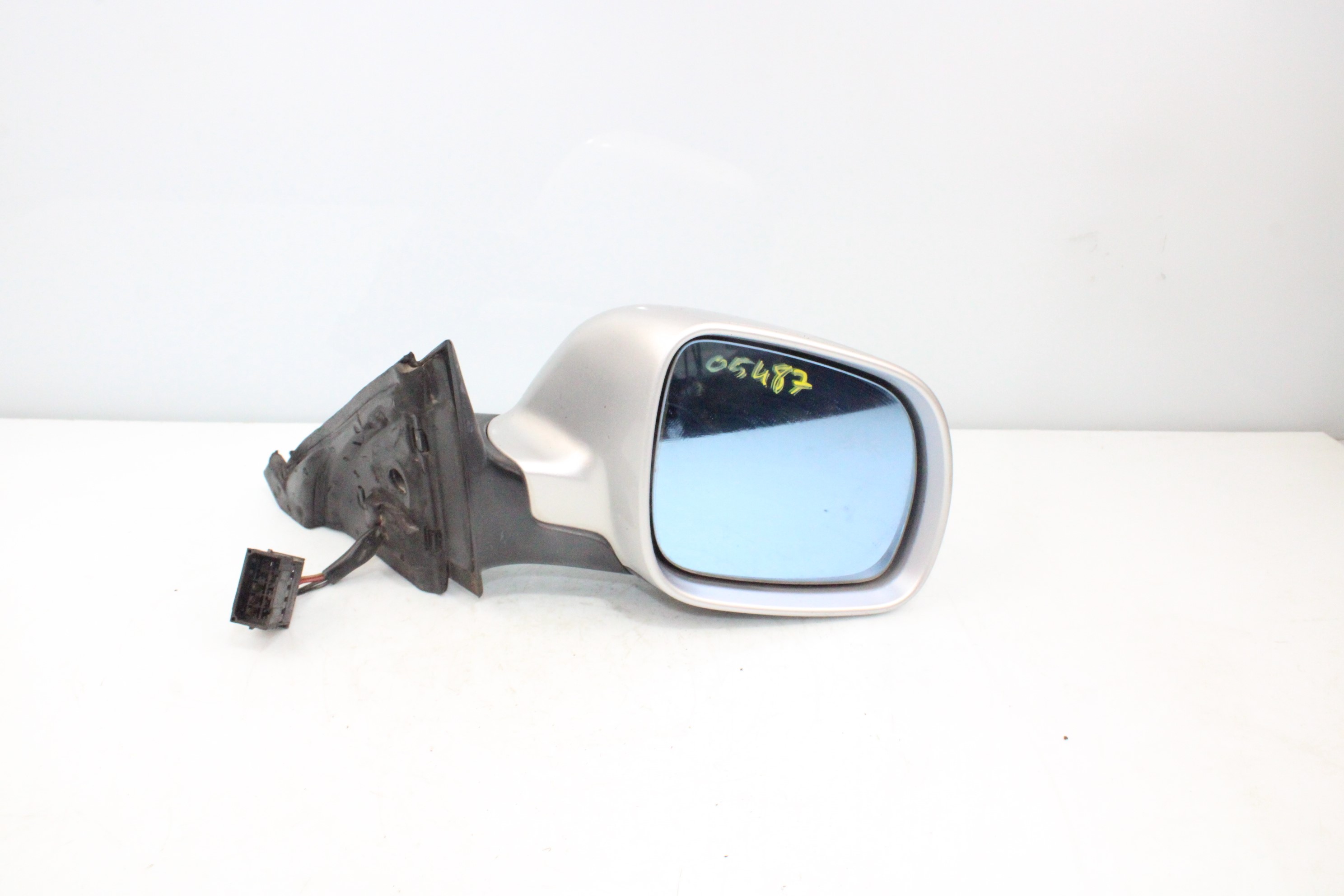 AUDI Spider 916 (1995-2006) Right Side Wing Mirror E1010481 23769781