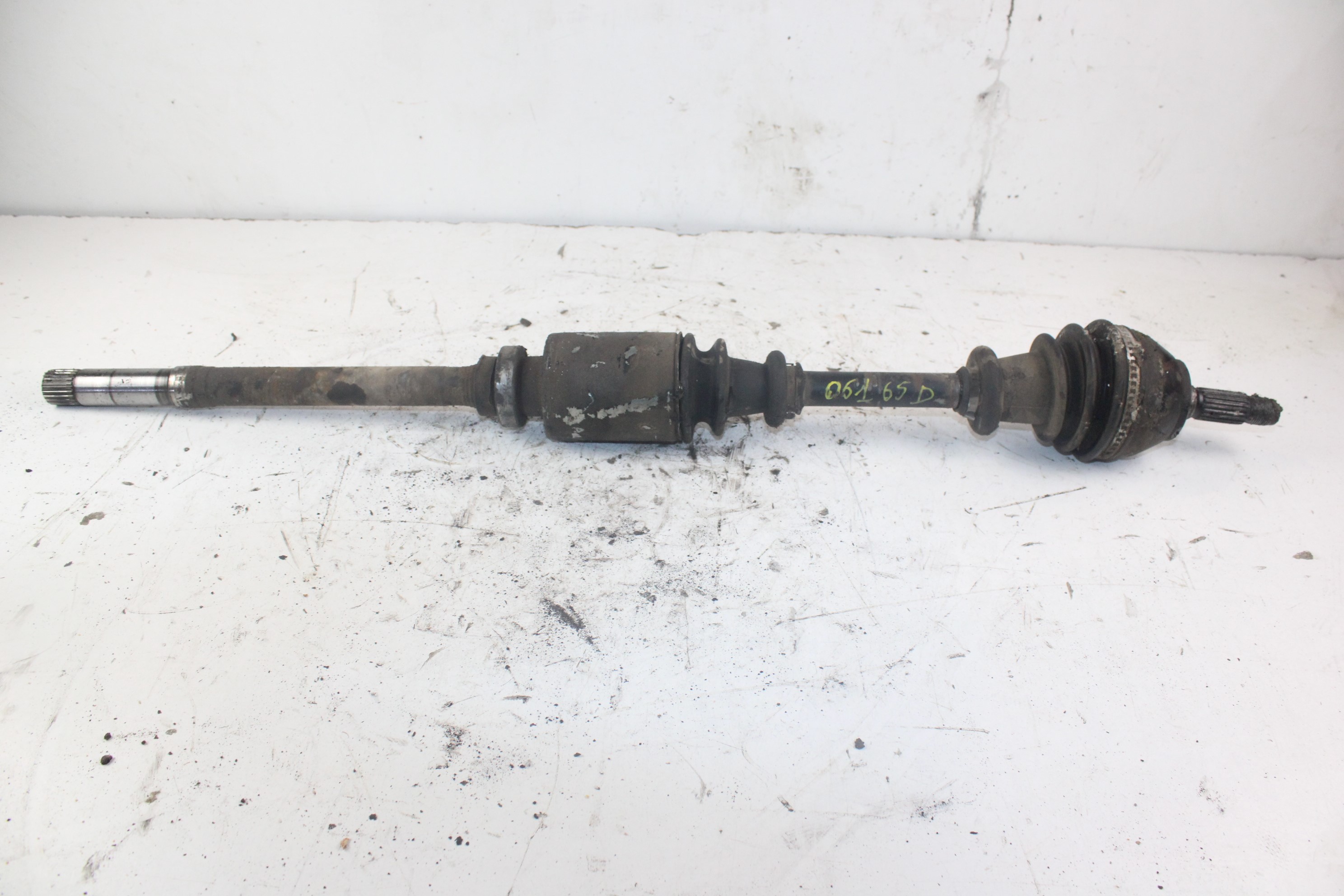 CITROËN C15 Front Right Driveshaft NOTIENEREFERENCIA 25187219
