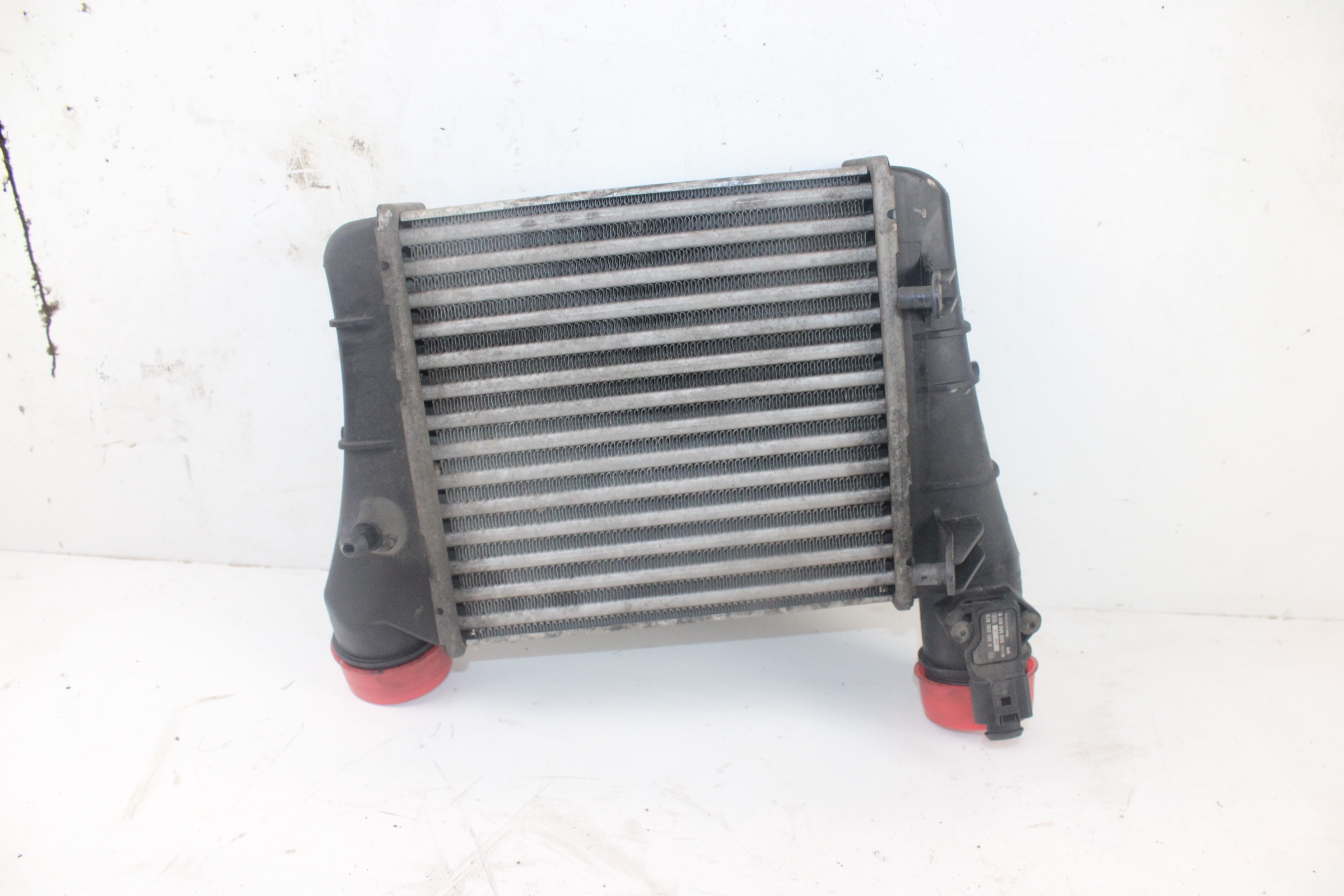 AUDI A4 B7/8E (2004-2008) Intercooler Radiator 8E0145805AA 24058602