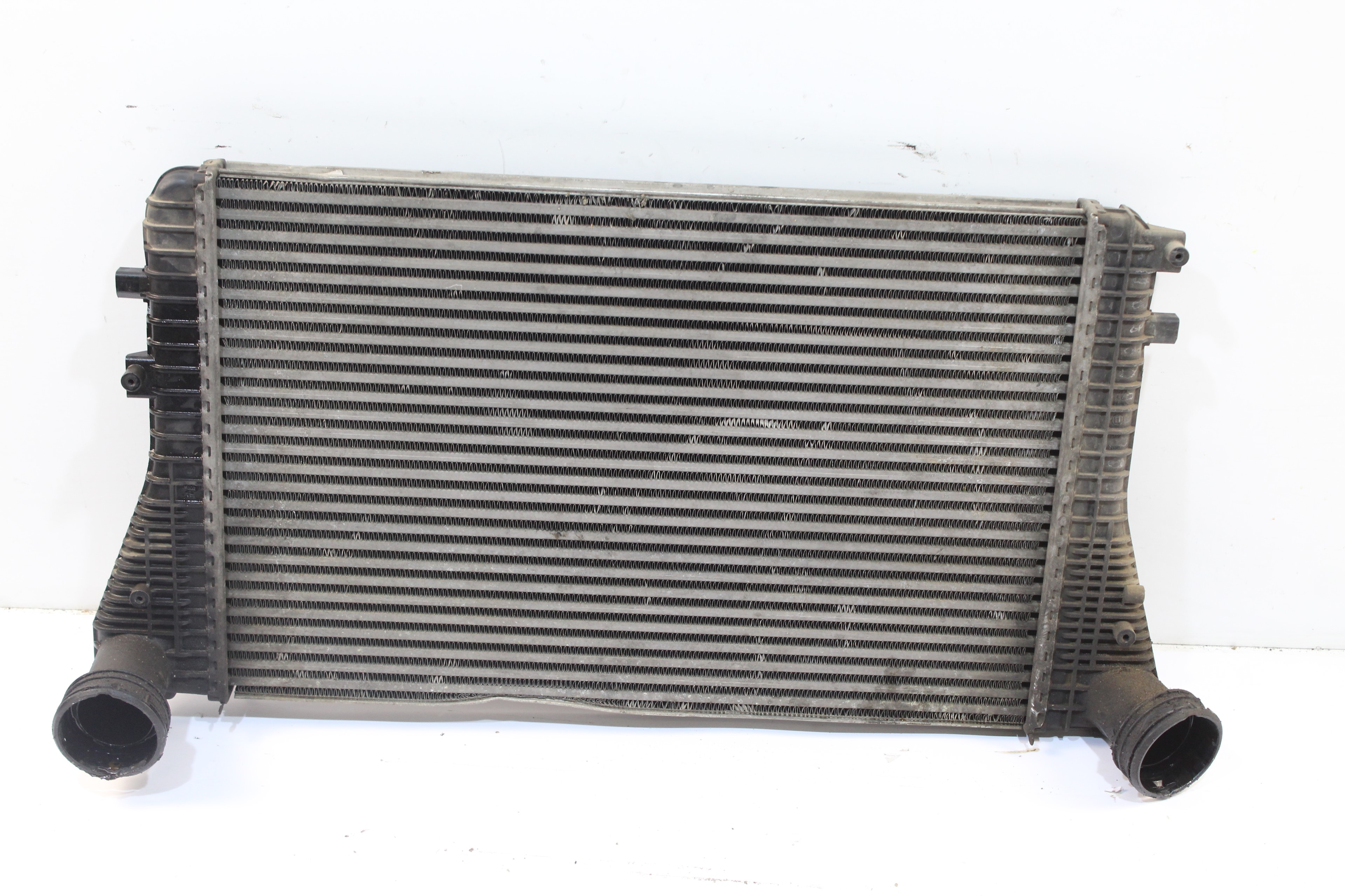 SEAT Leon 2 generation (2005-2012) Intercooler Radiator 1K0145803A 23773922