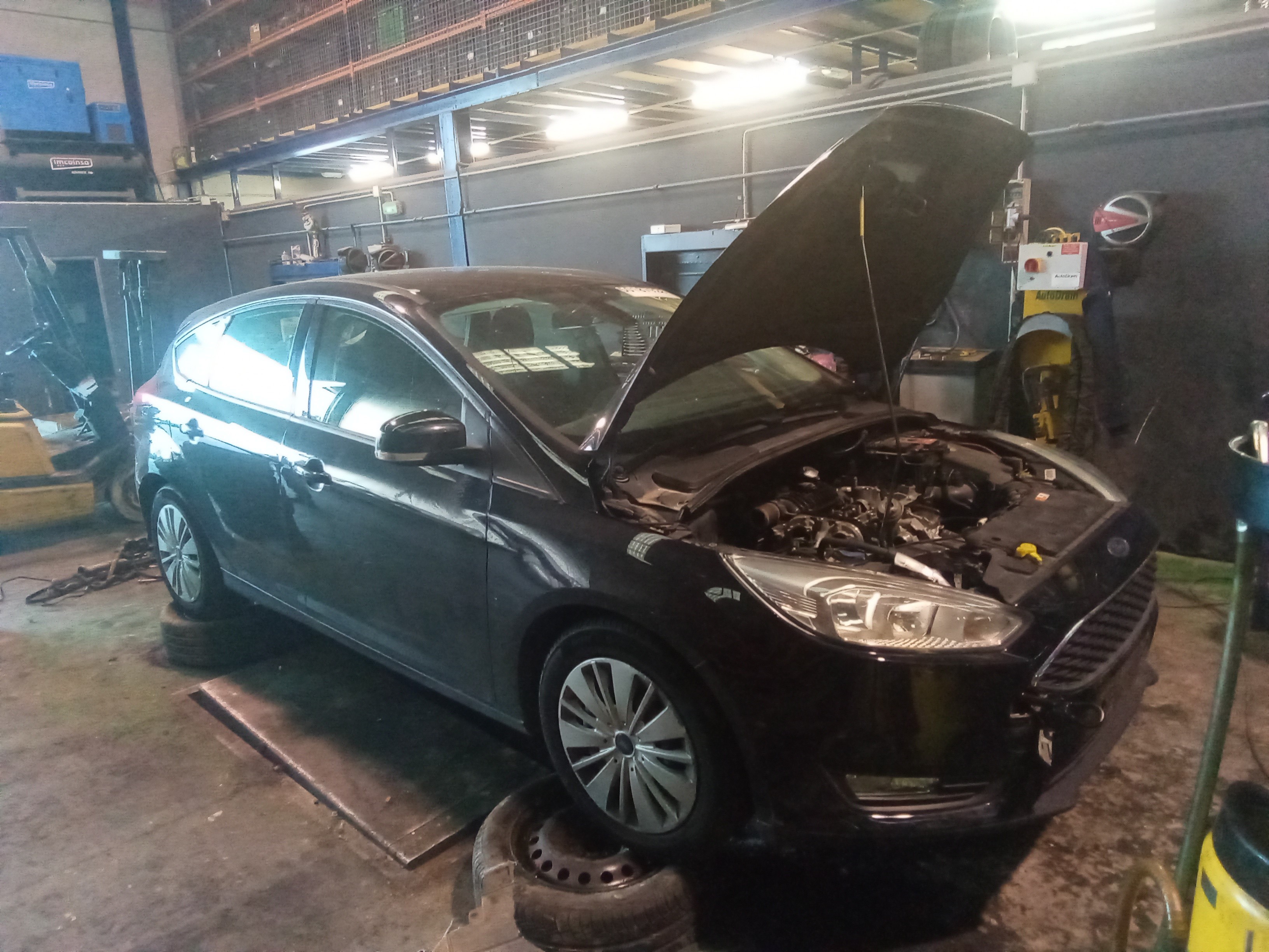 FORD Focus 3 generation (2011-2020) Ступица передняя правая AV613K170 23765189