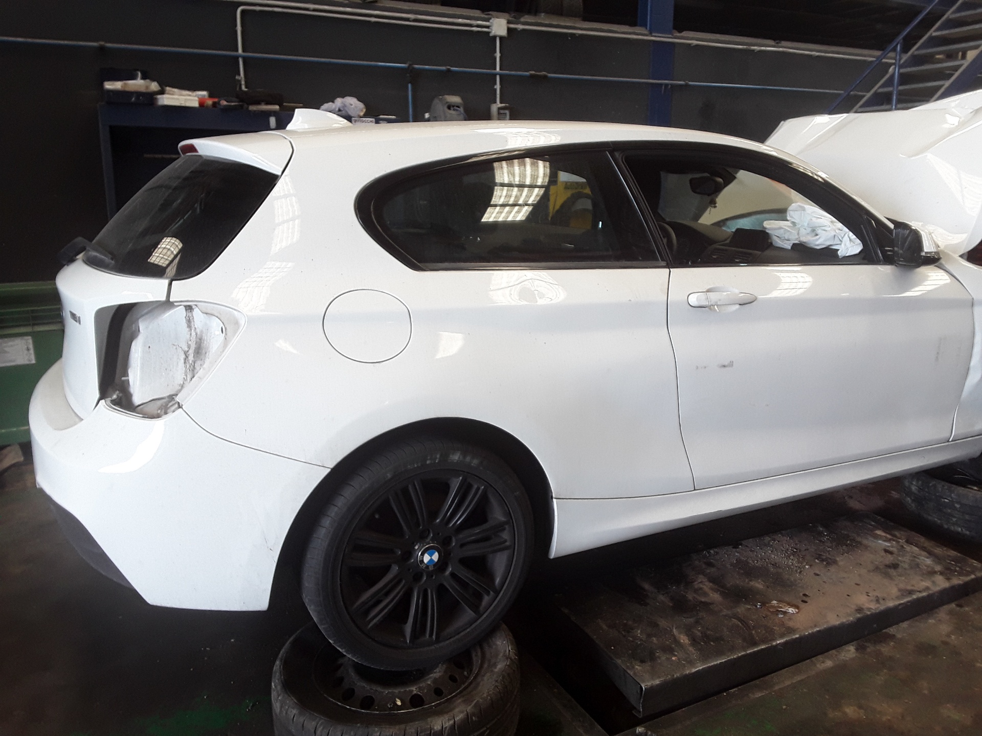 BMW 1 Series F20/F21 (2011-2020) Comutator geam ușă dreapta față 920810702 19352299