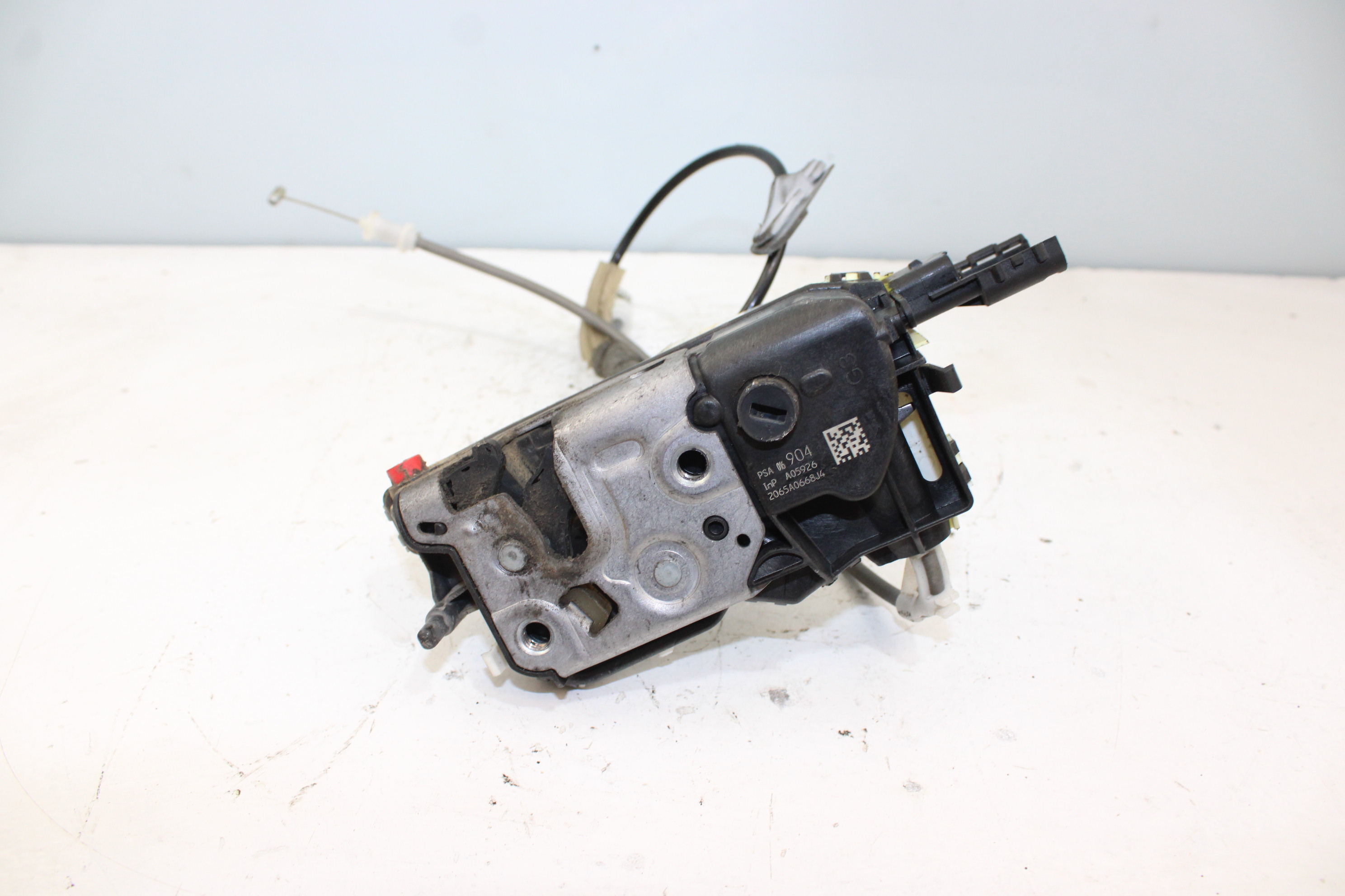 CITROËN C4 Cactus 1 generation (2014-2024) Rear Left Door Lock PSA016904 25371551