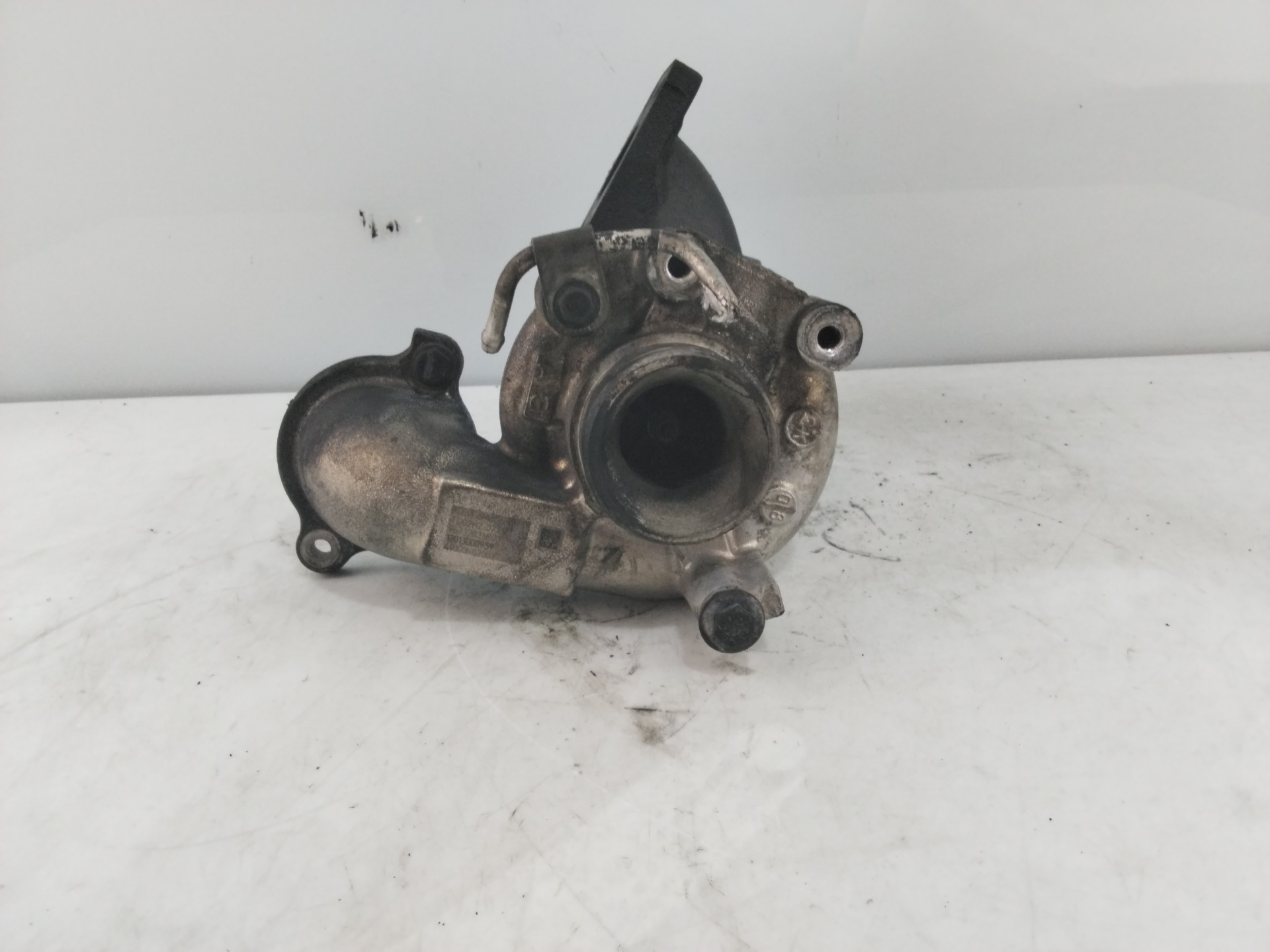 Turbocompresor 8HR 9673283680 de Peugeot 208 i (ca_, cc_) 2012-2015 - pieza usada