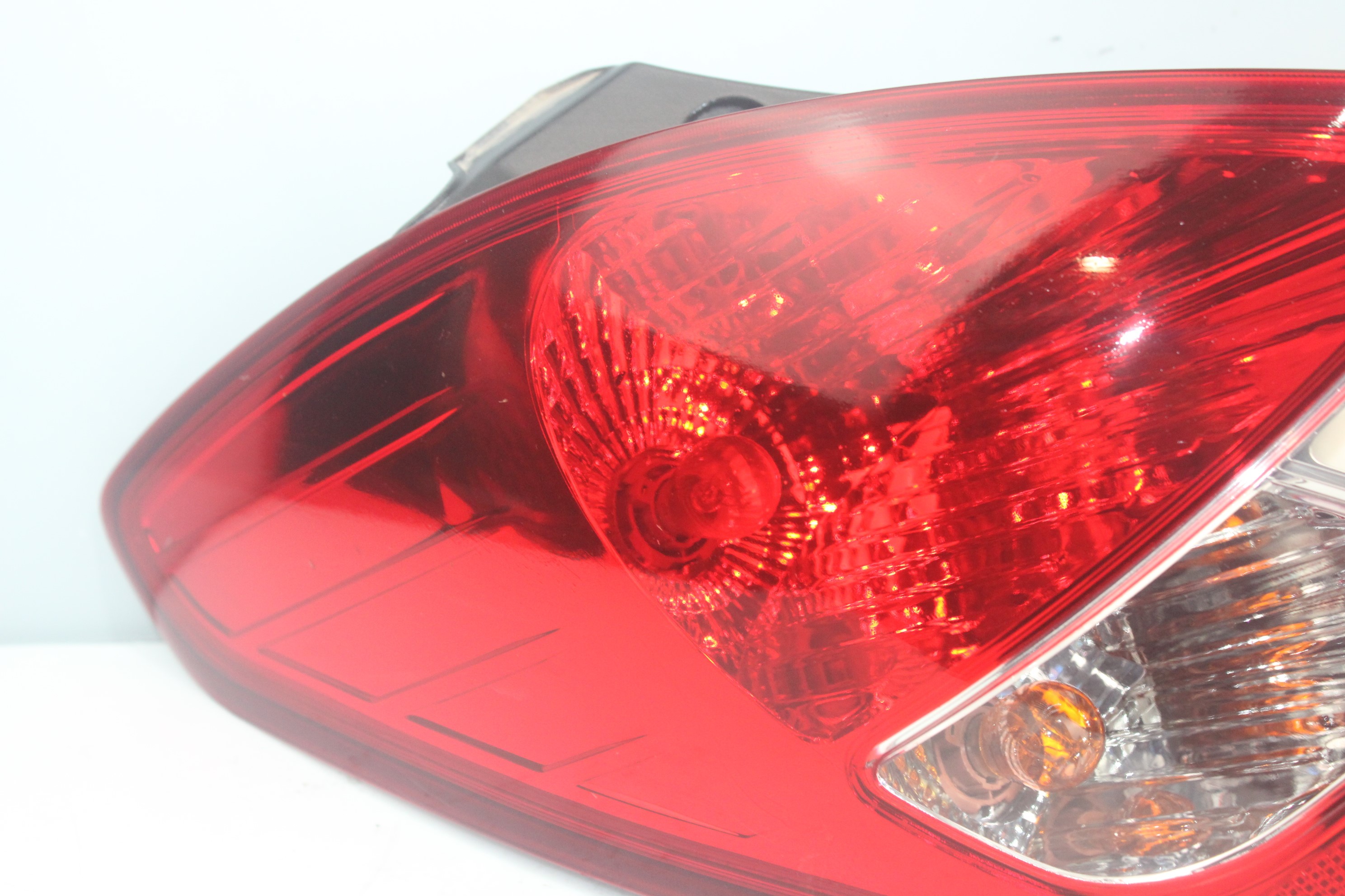 HYUNDAI i20 PB (1 generation) (2008-2014) Rear Left Taillight 924014P000 23886815