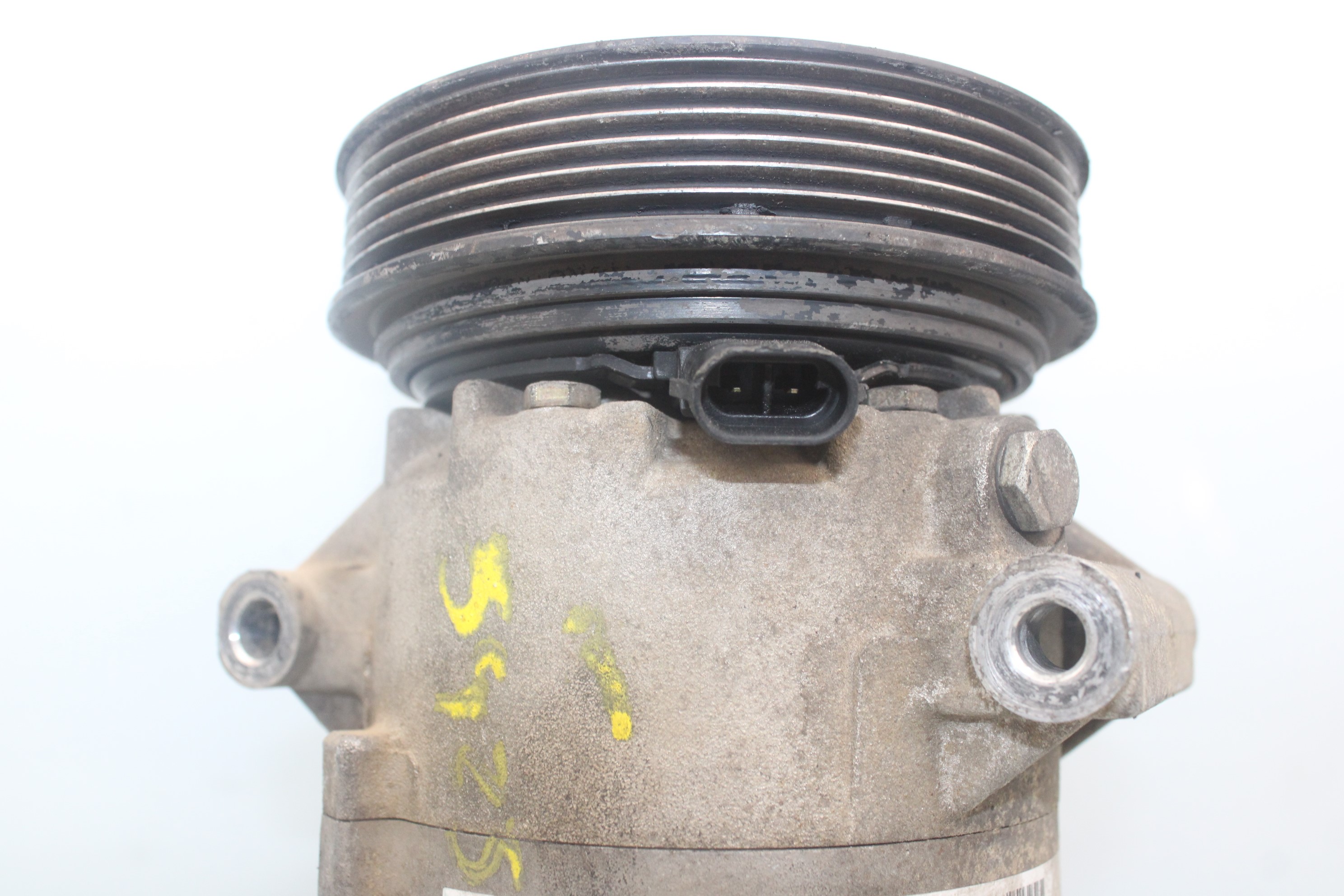 RENAULT Megane 2 generation (2002-2012) Hасос кондиционера 01140017 24059440