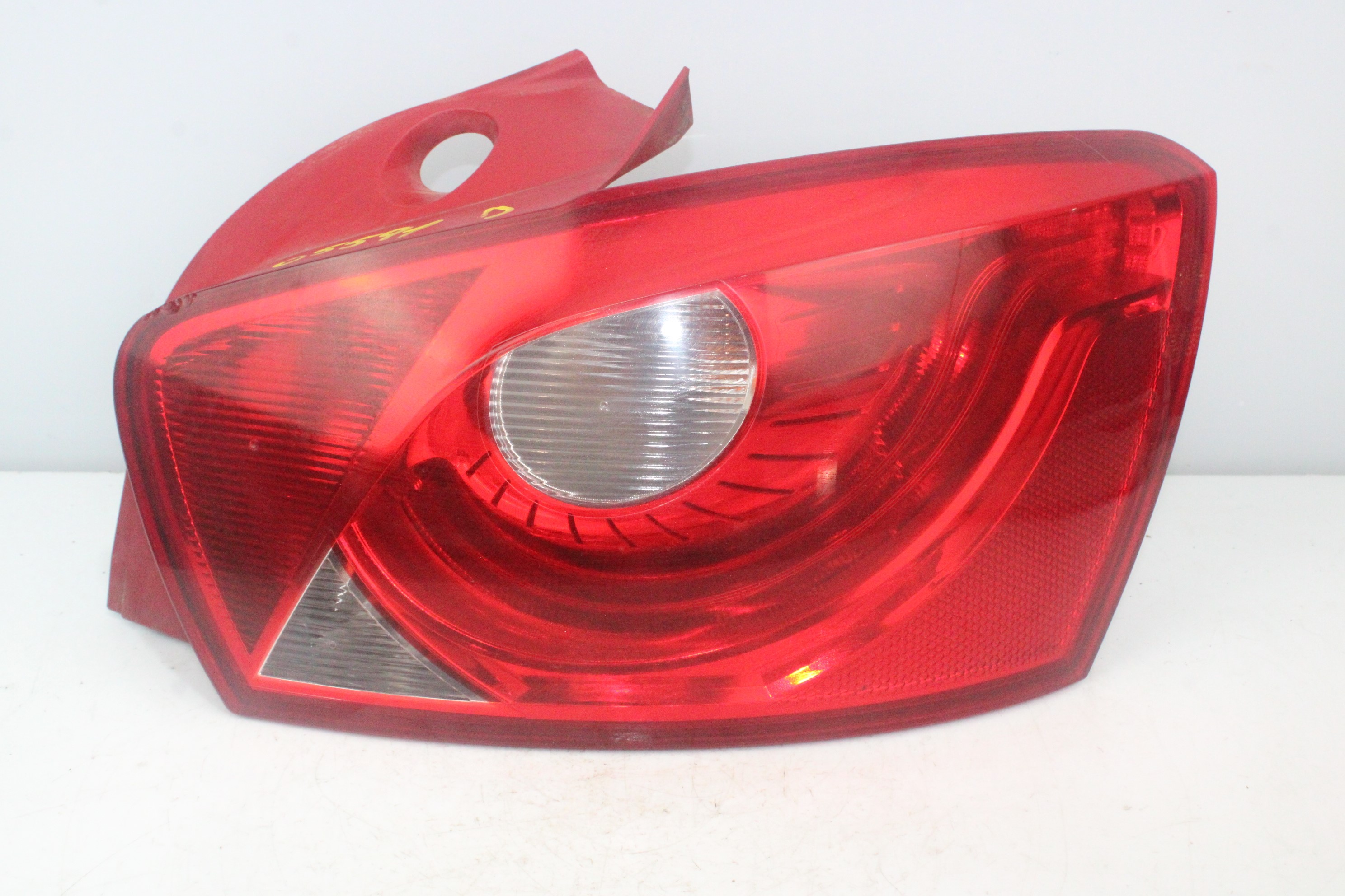 SEAT Ibiza 4 generation (2008-2017) Rear Right Taillight Lamp 6J4945096C 25177818