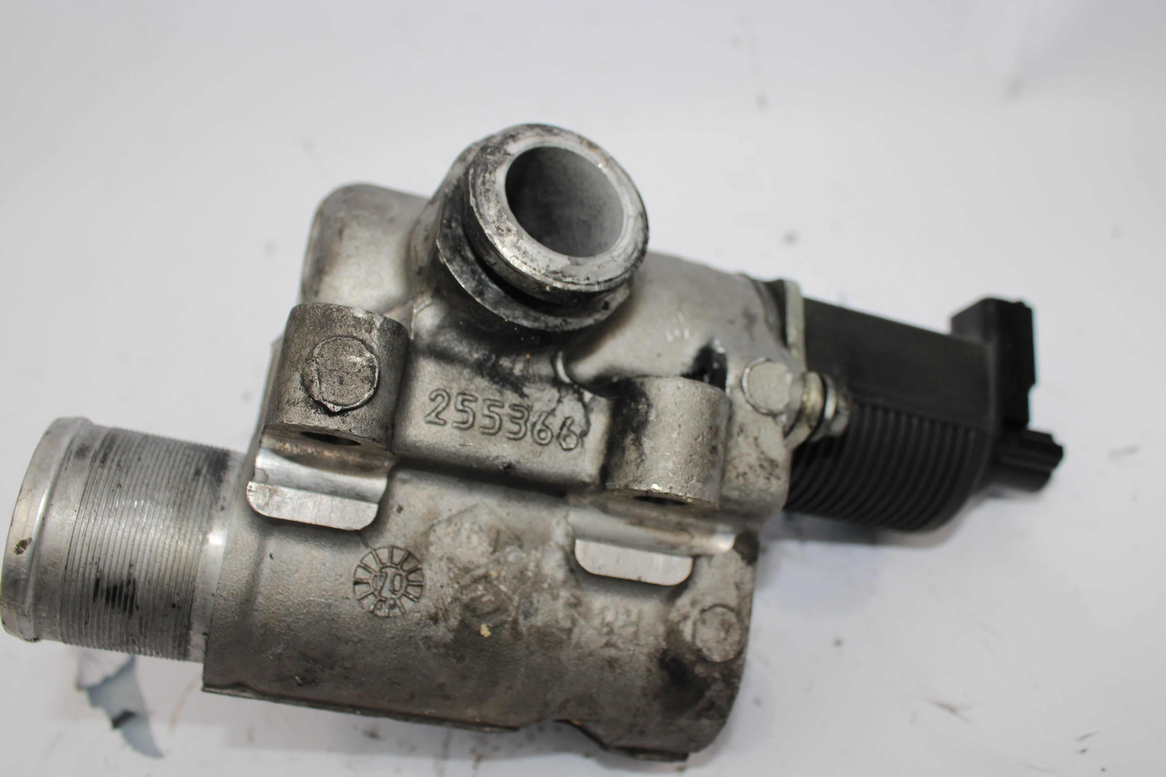 RENAULT Clio 2 generation (1998-2013) EGR Valve 255366 19336331