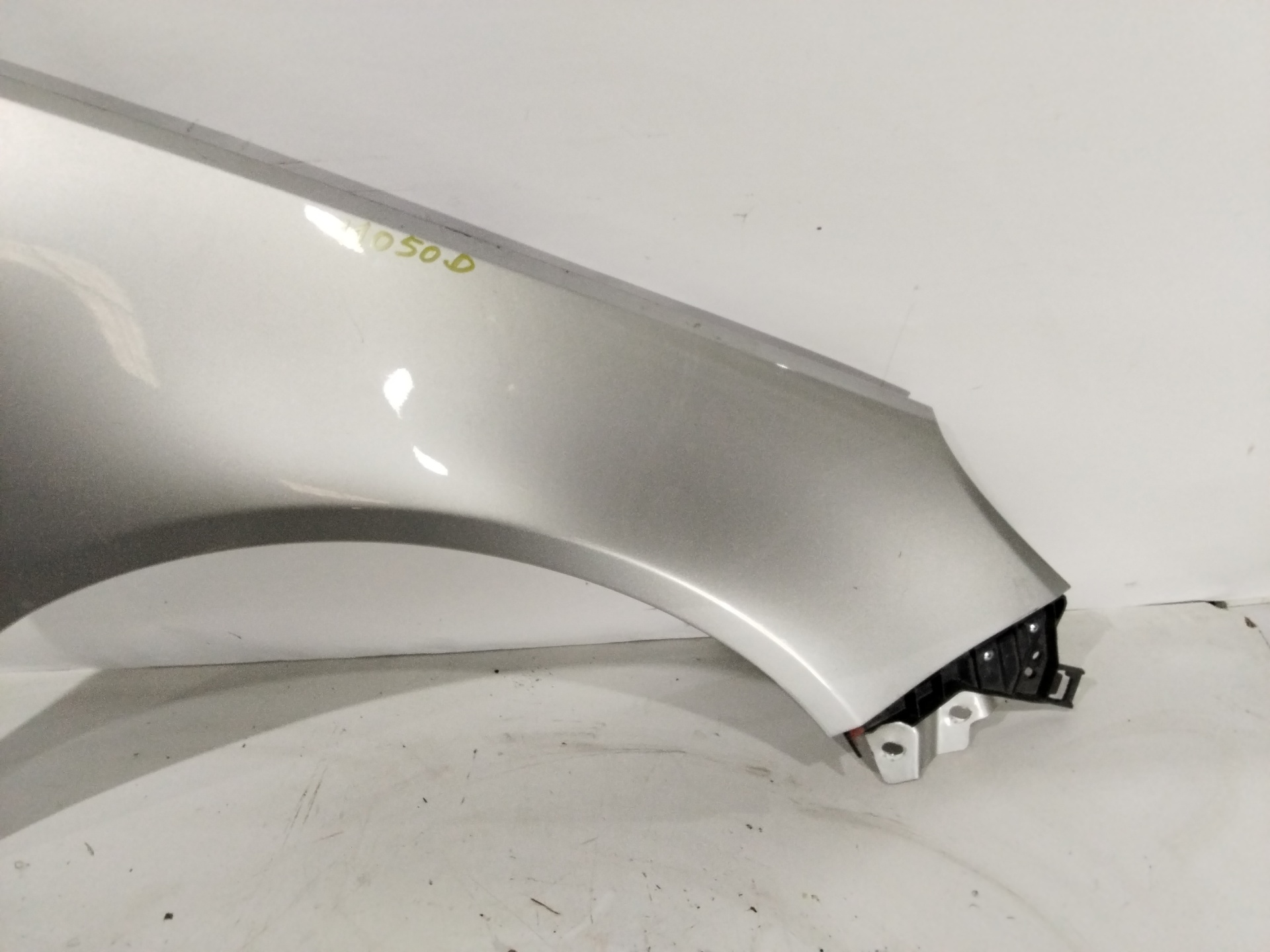 Parafango anteriore destro A20DTJ,A20DT 13277521 de Opel Insignia 2008-2011 - pieza usada