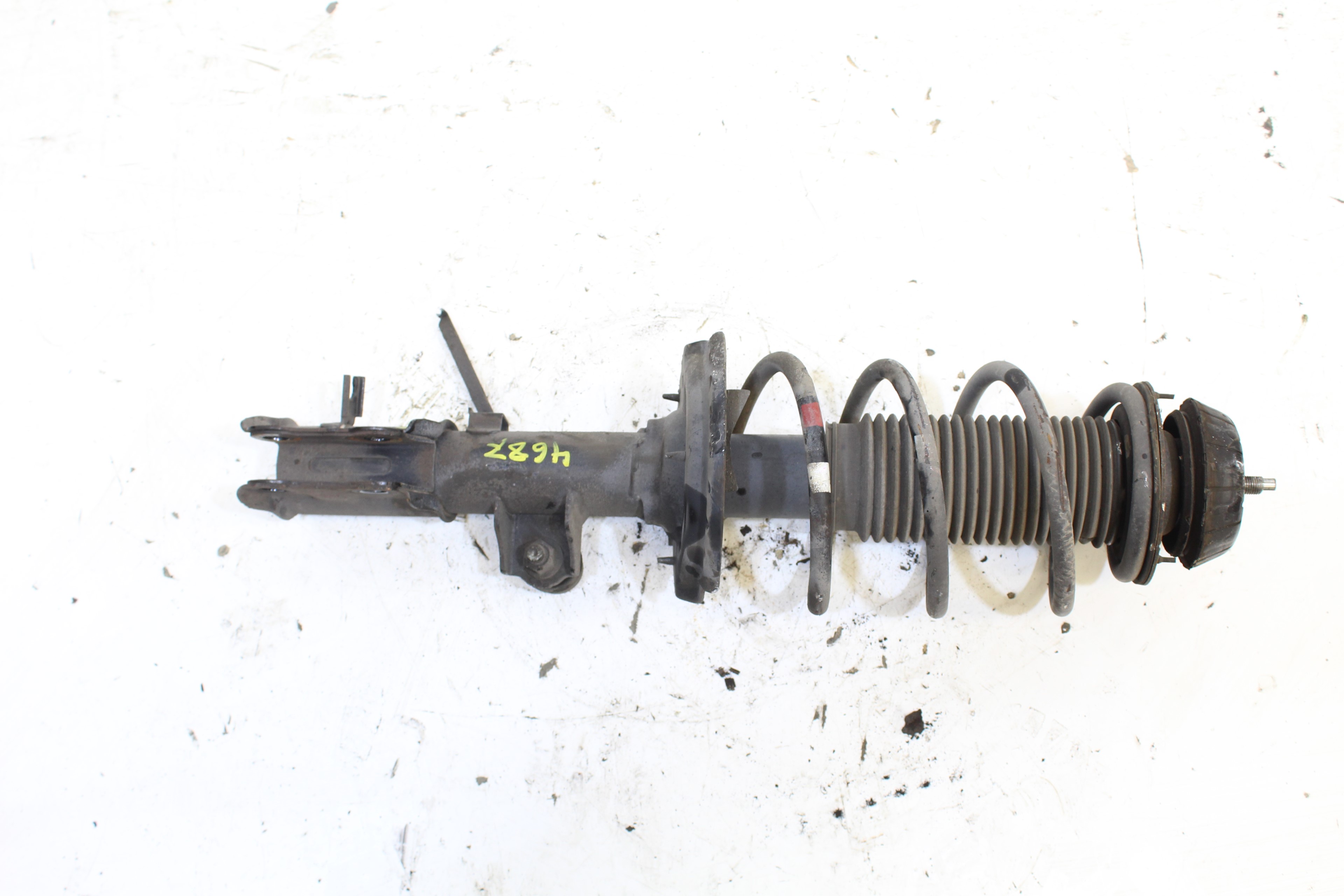 KIA Rio 3 generation (2011-2017) Front Right Shock Absorber NOTIENEREF 23769585