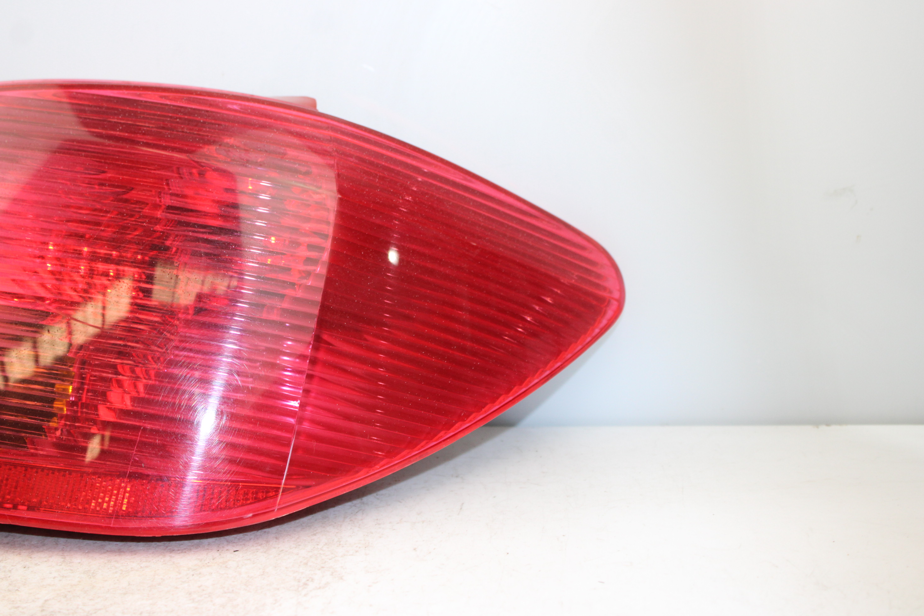 PEUGEOT 307 1 generation (2001-2008) Rear Right Taillight Lamp NOTIENEREFERENCIA 25266470