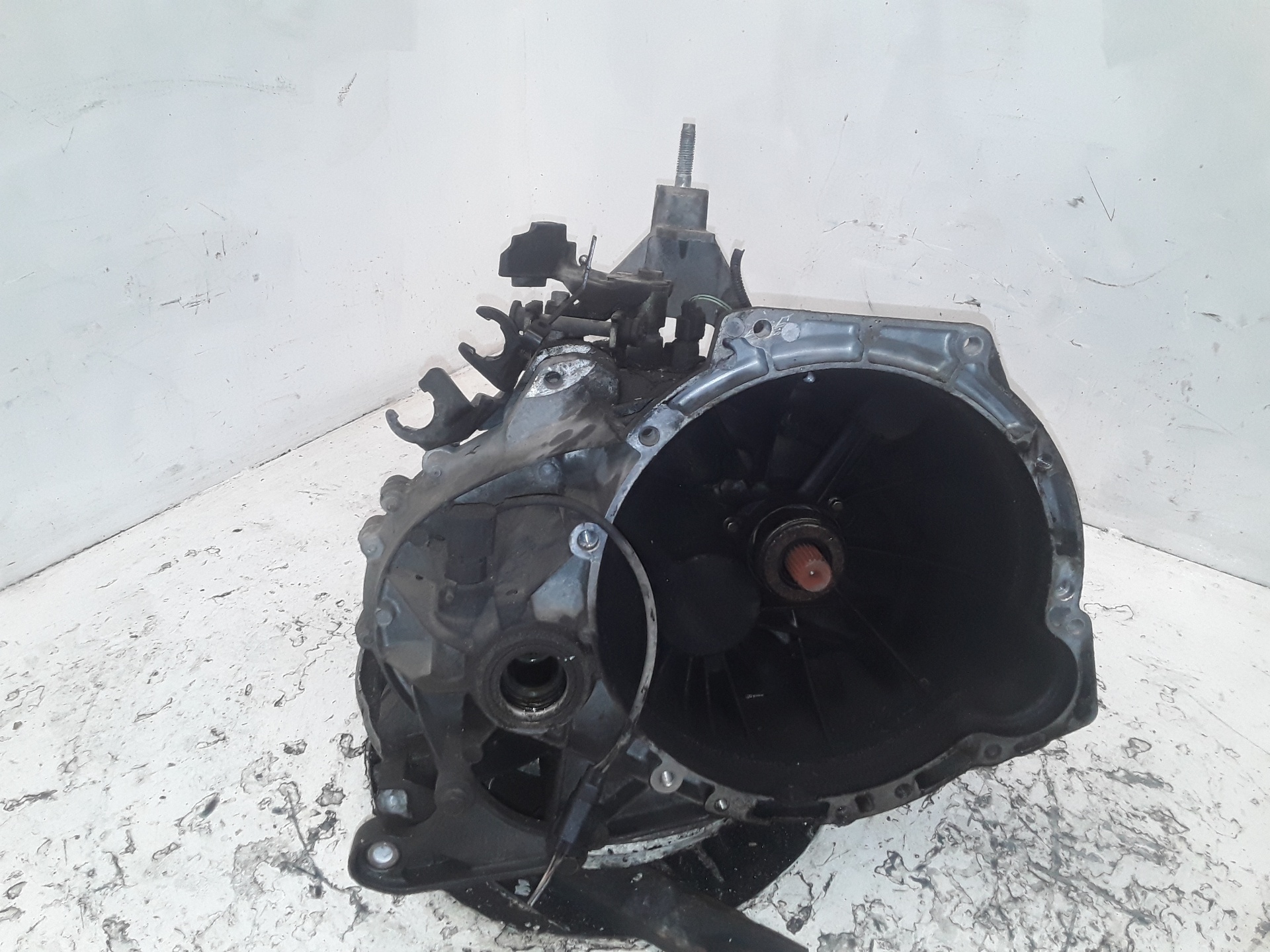 FORD Focus 1 generation (1998-2010) Gearbox 2S4R7002PB 23767109