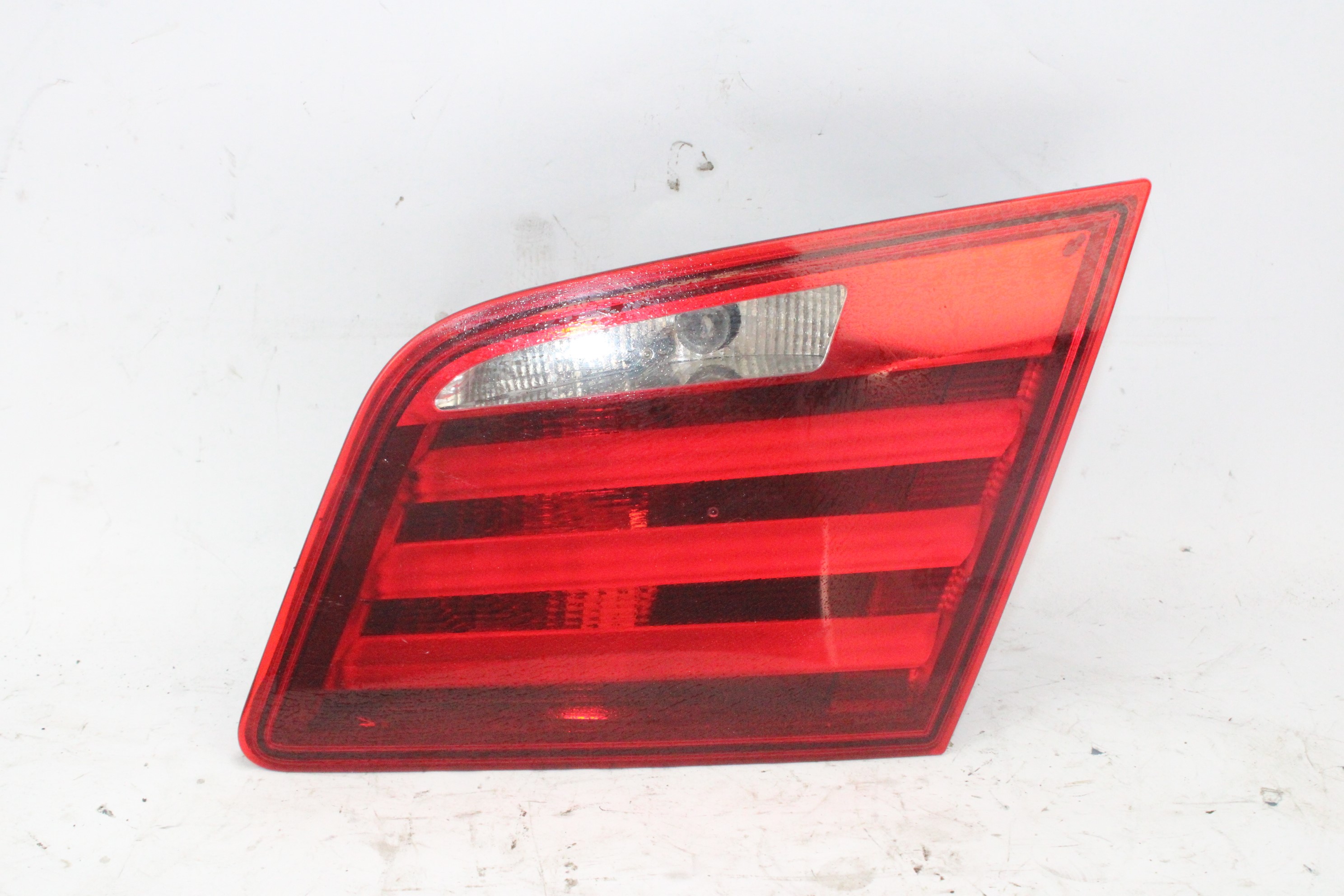 BMW 5 Series F10/F11 (2009-2017) Rear Right Taillight Lamp 2TZ01023502 23762215