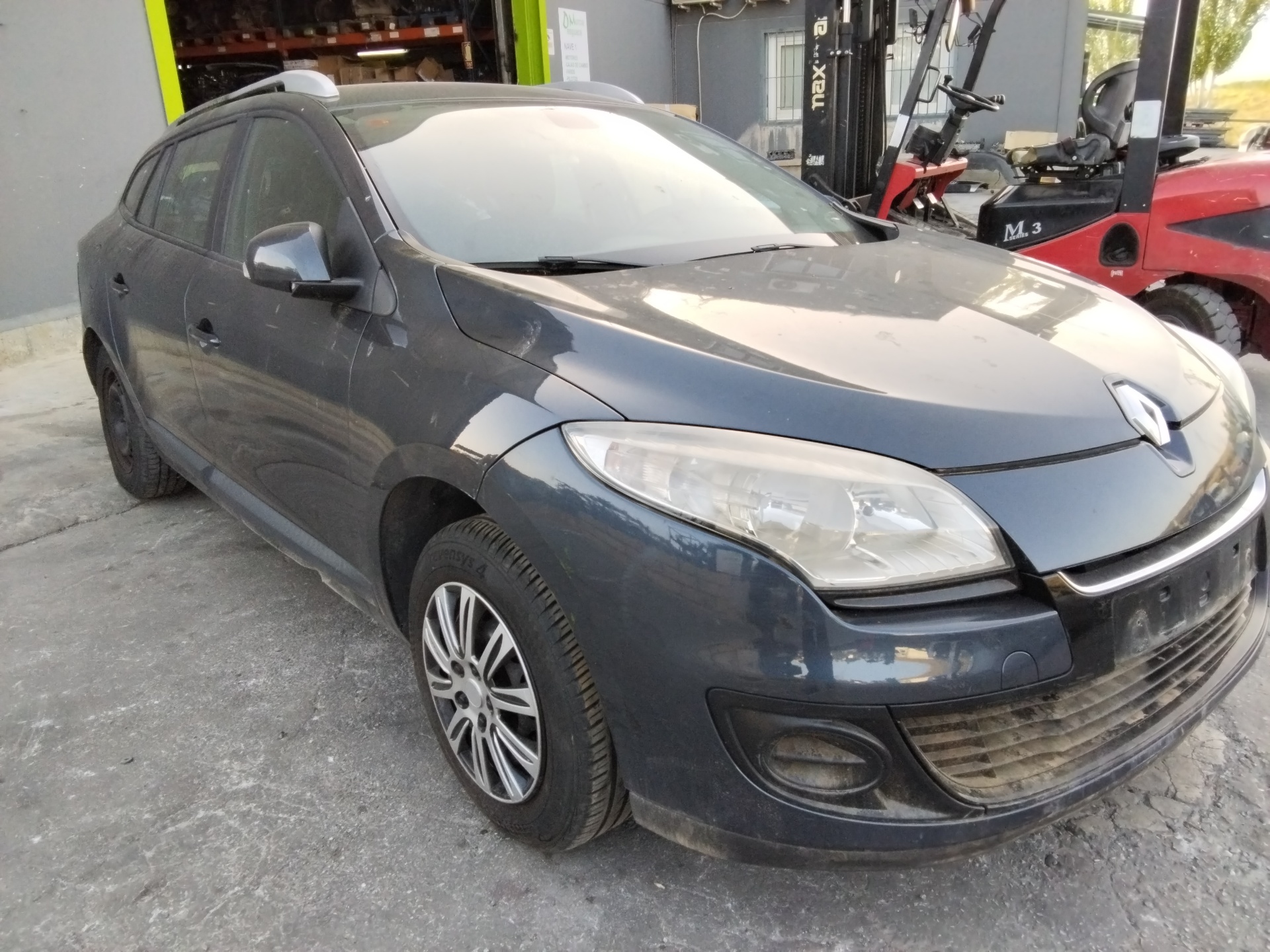 VAUXHALL Oikea takavalo 265500027R 25618304