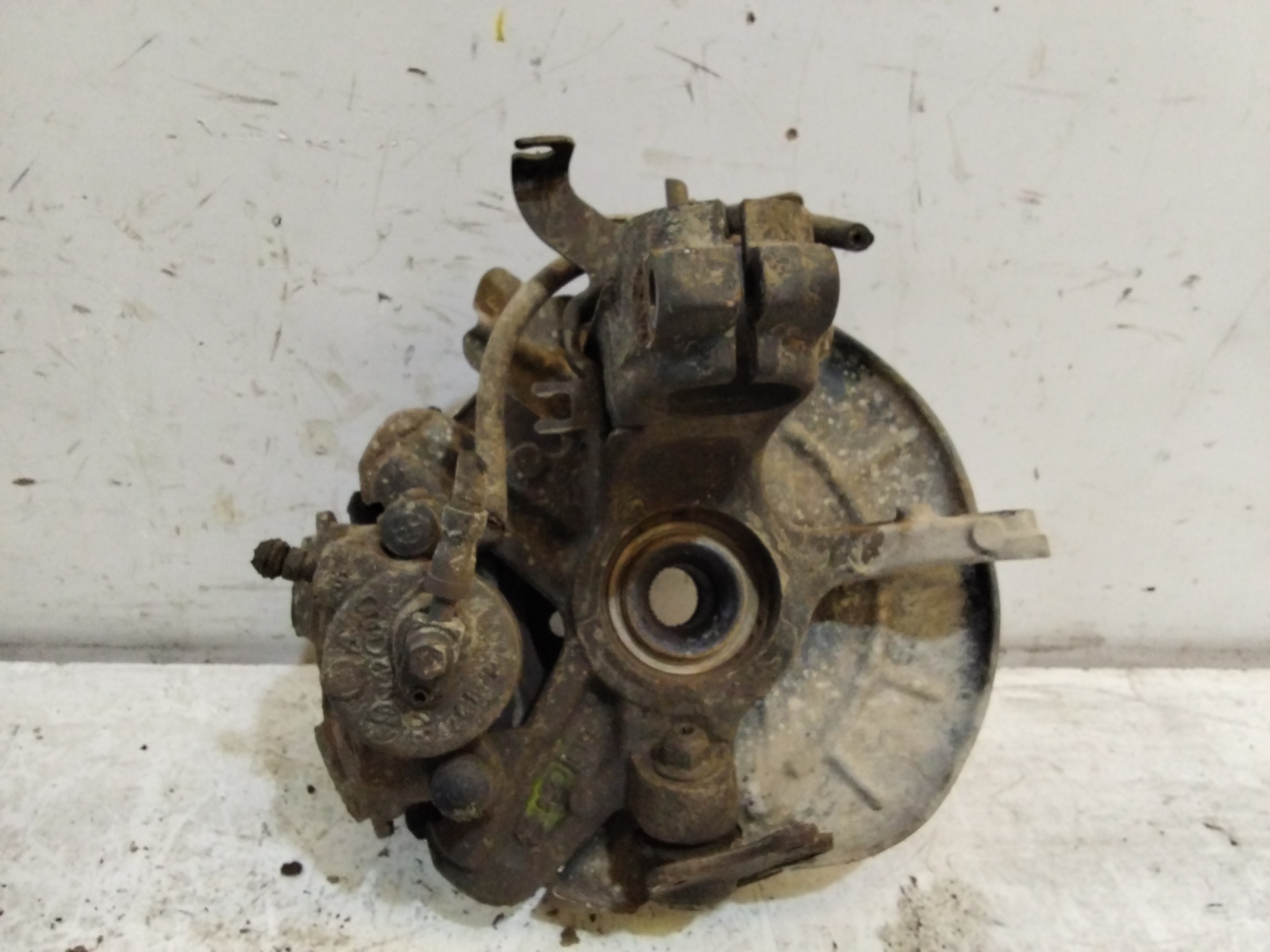 SEAT Ibiza 3 generation (2002-2008) Front Right Wheel Hub NOREF 25265593