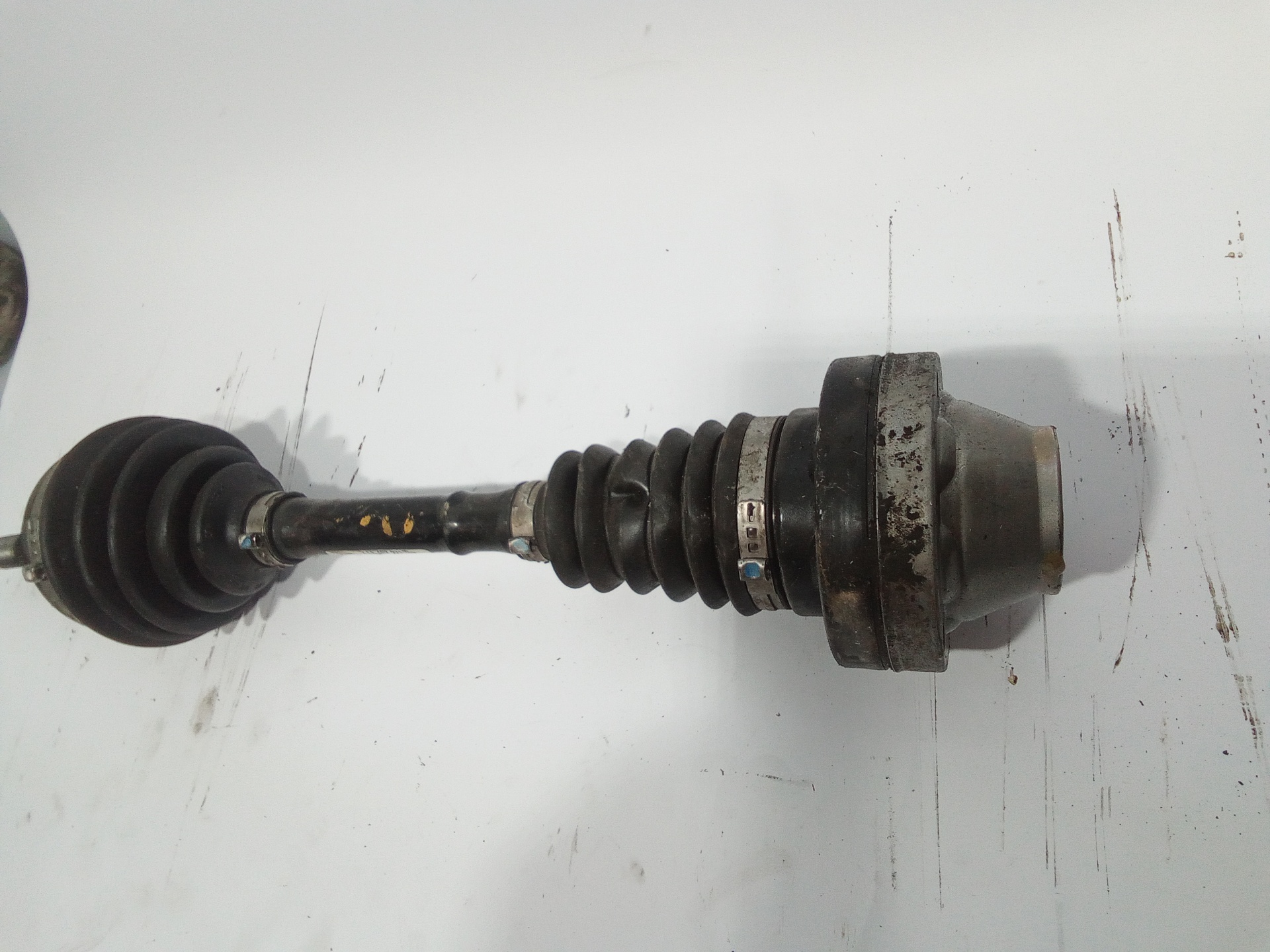 VOLKSWAGEN Touareg 1 generation (2002-2010) Arbre de transmission avant gauche 7L6407271D 23674616