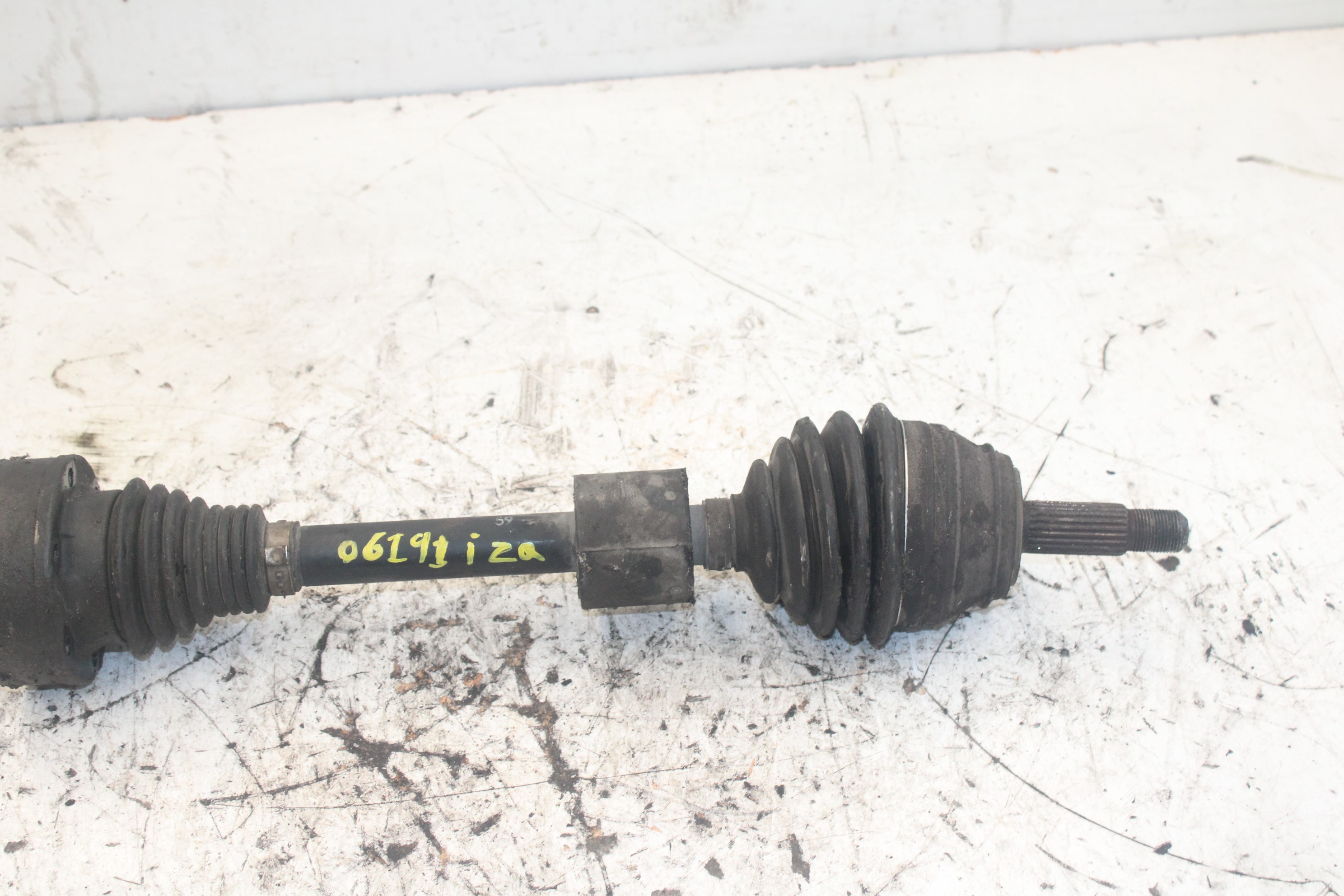 SEAT Cordoba 1 generation (1993-2003) Front Left Driveshaft NOTIENEREFERENCIA 23889421