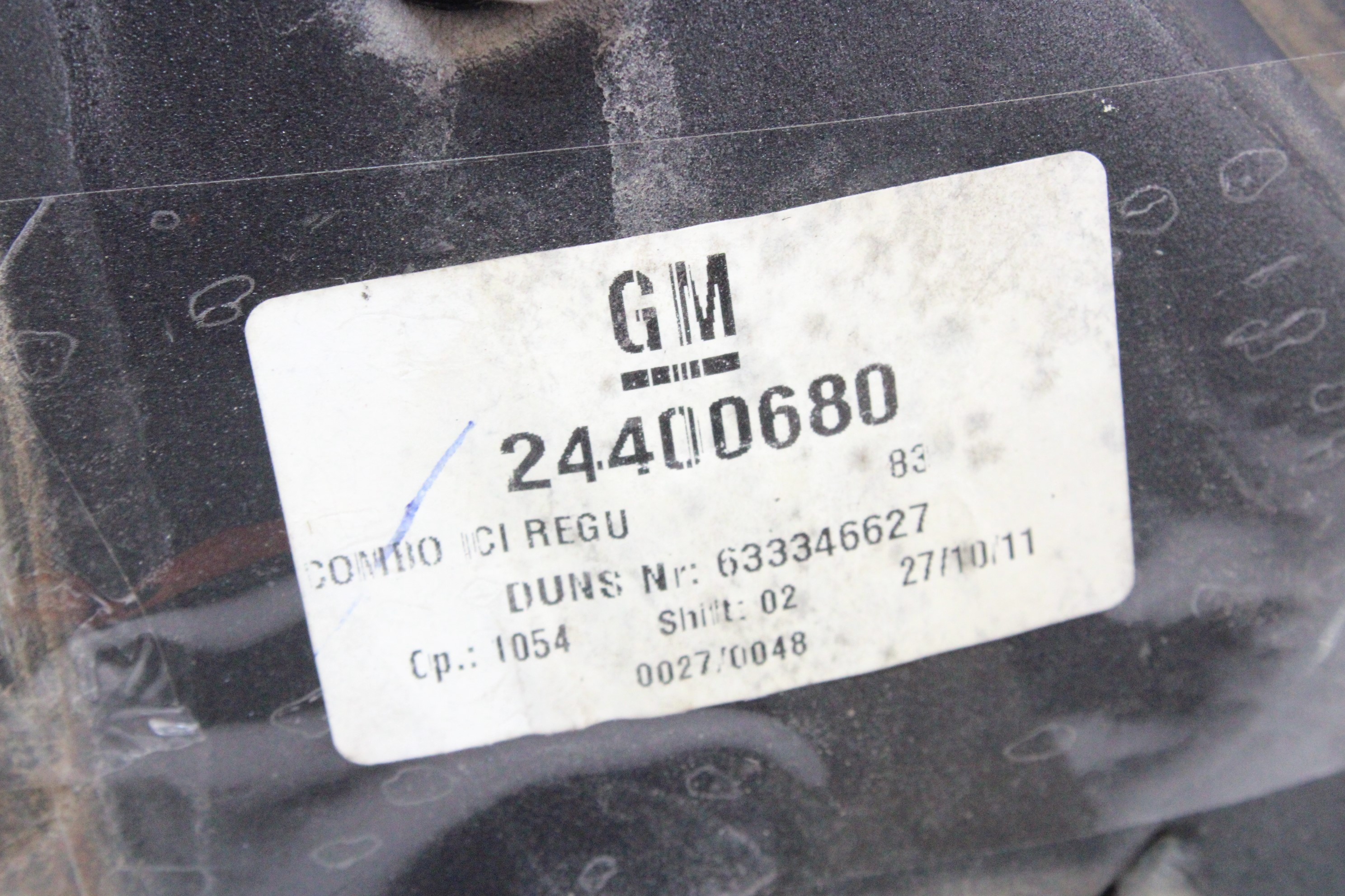OPEL Combo C (2001-2011) Vasemman puolen siipipeili GM24400680 21832439