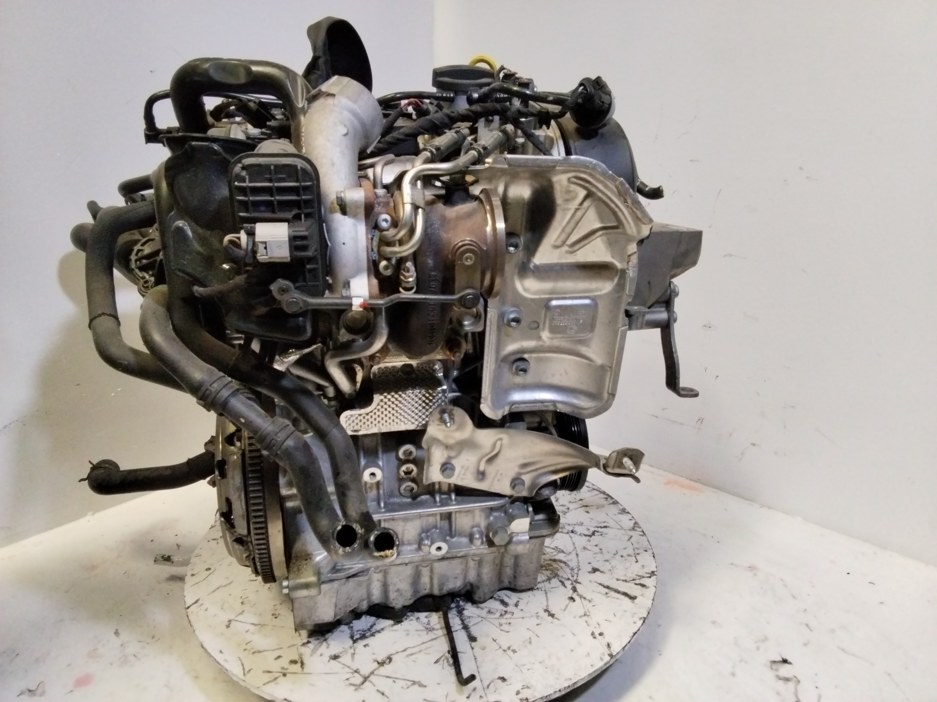 AUDI A1 8X (2010-2020) Motor CHZ 25188639