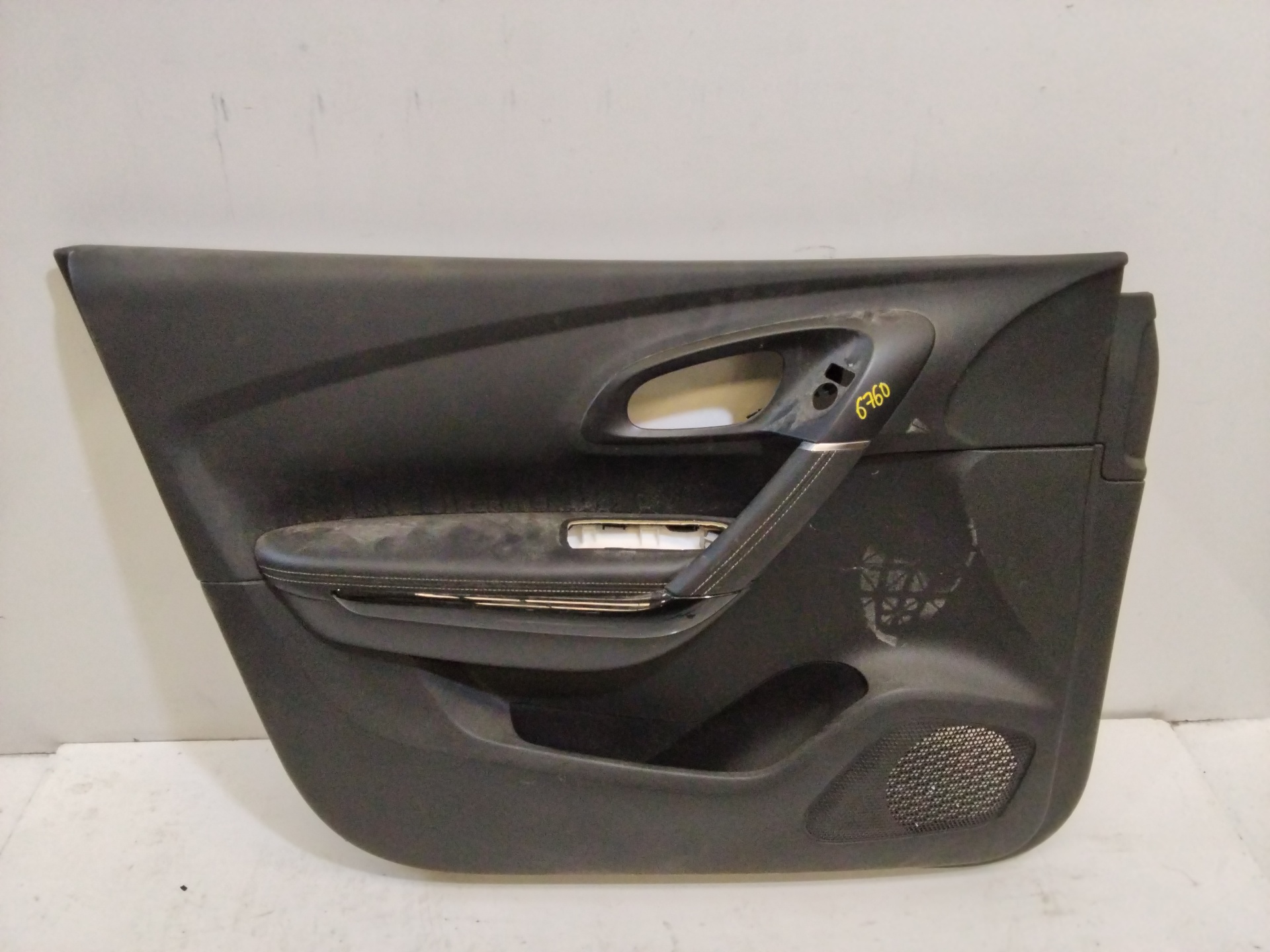 RENAULT Kadjar 1 generation (2015-2024) Front Left Door Panel NOREF 25715880