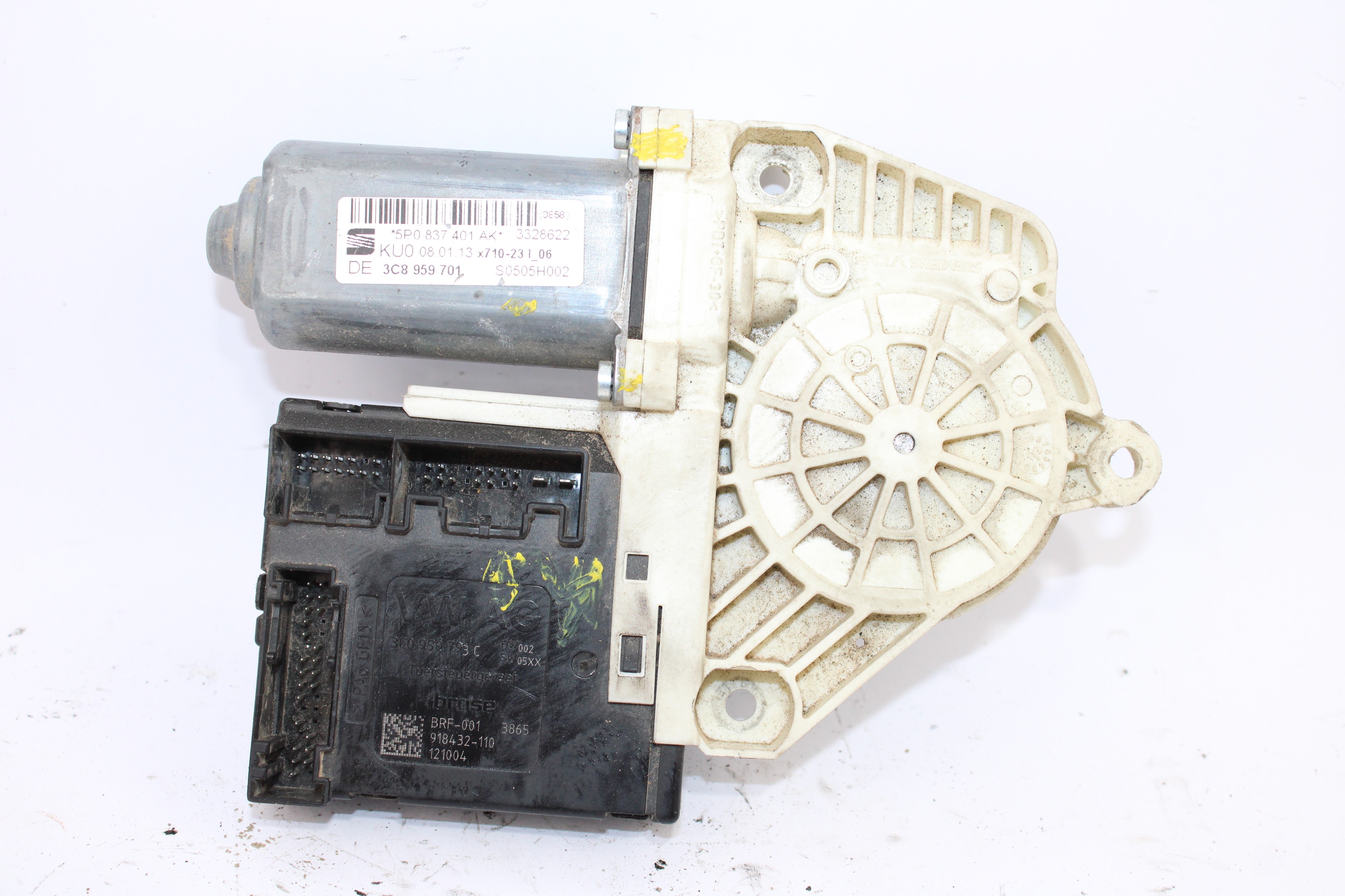 SEAT Toledo 3 generation (2004-2010) Front Left Door Window Regulator Motor 3C095979 23765270