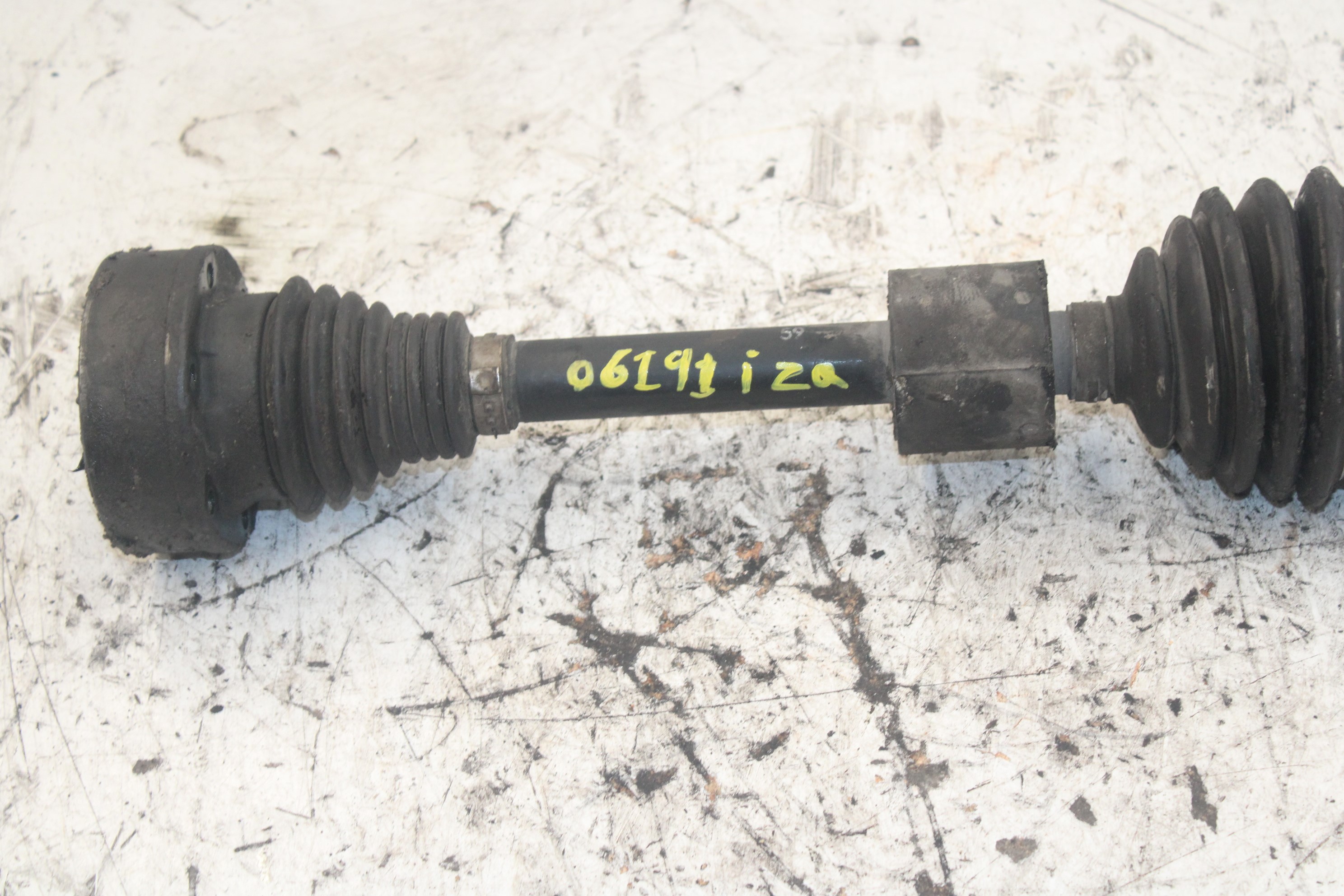 SEAT Cordoba 1 generation (1993-2003) Front Left Driveshaft NOTIENEREFERENCIA 23889421