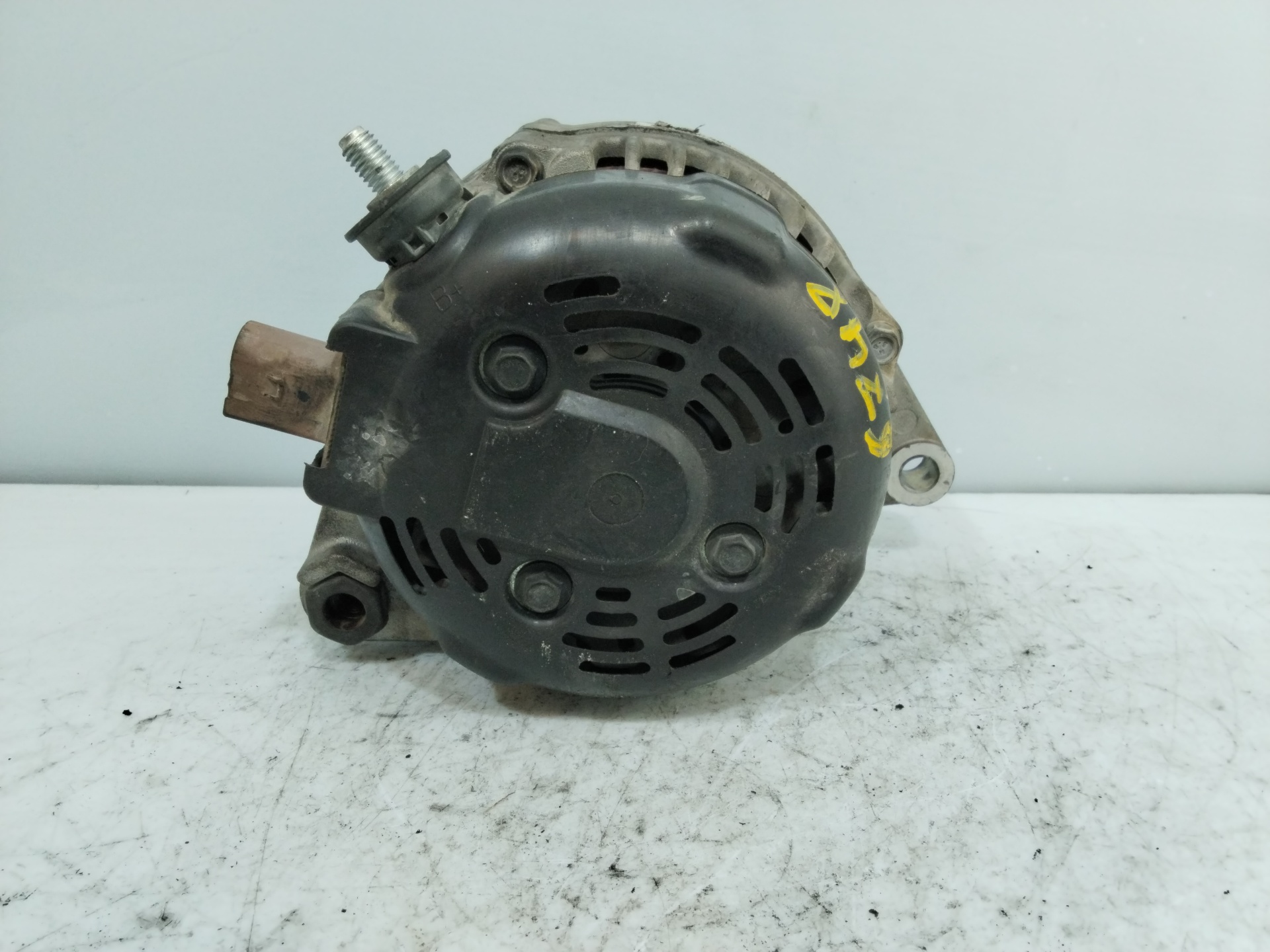 KIA Sportage 3 generation (2010-2015) Alternator MS1042118840 25570858