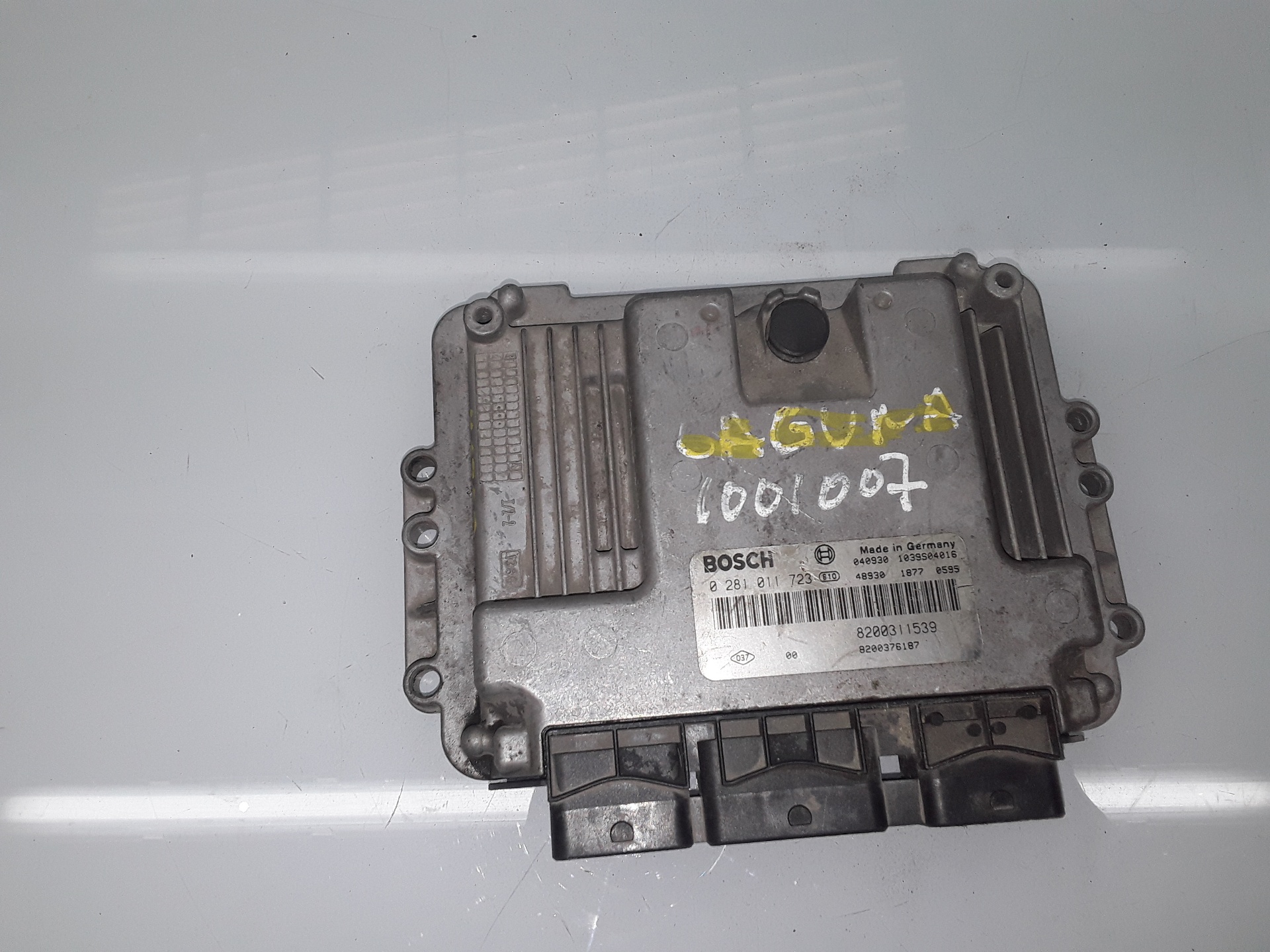 RENAULT Laguna 2 generation (2001-2007) Unitate de control motor 0281011723 19230935