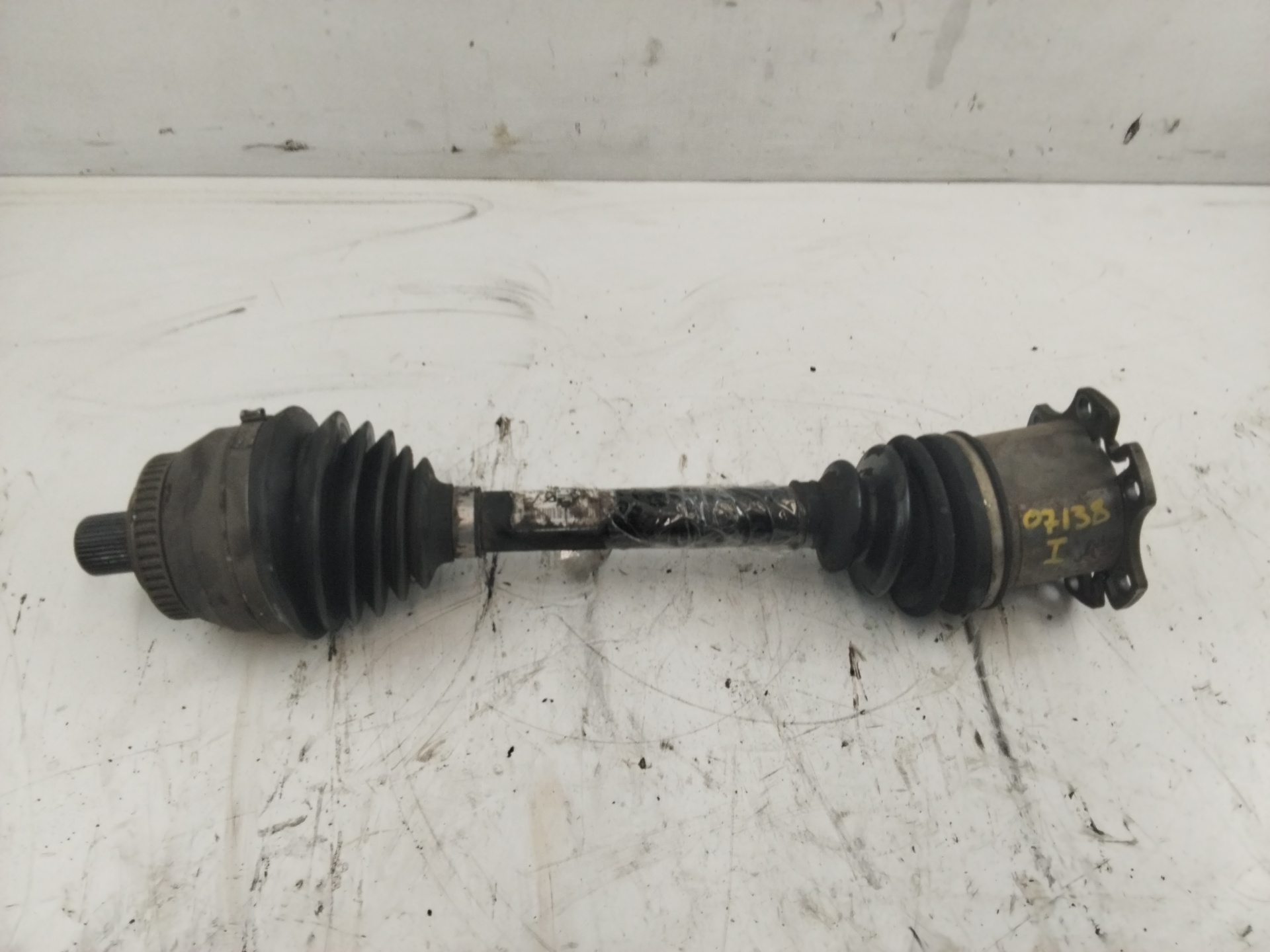 SEAT Alhambra 1 generation (1996-2010) Front Left Driveshaft 7M3407271 26293799