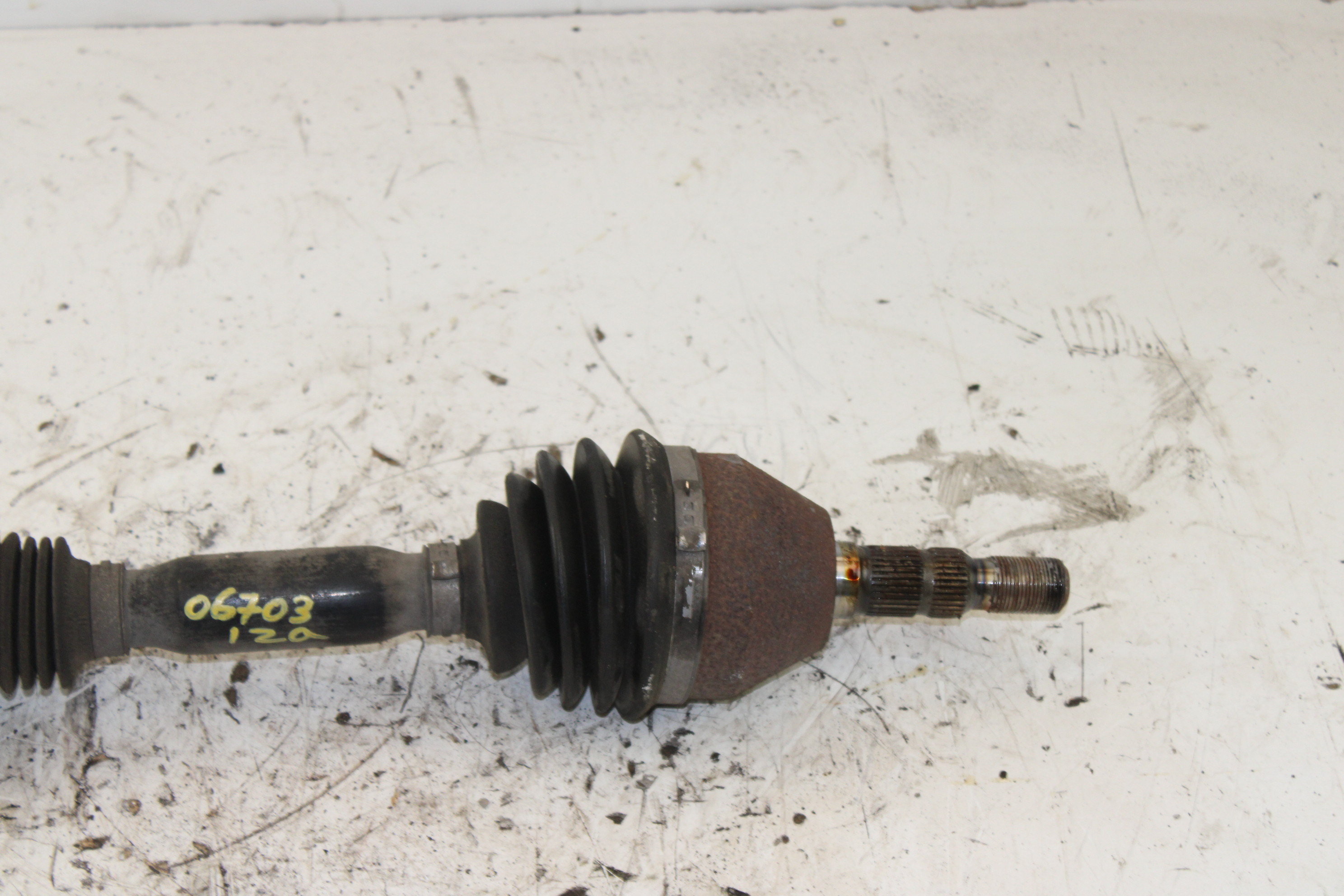 OPEL Astra J (2009-2020) Front Left Driveshaft NOTIENEREFERENCIA 25358441
