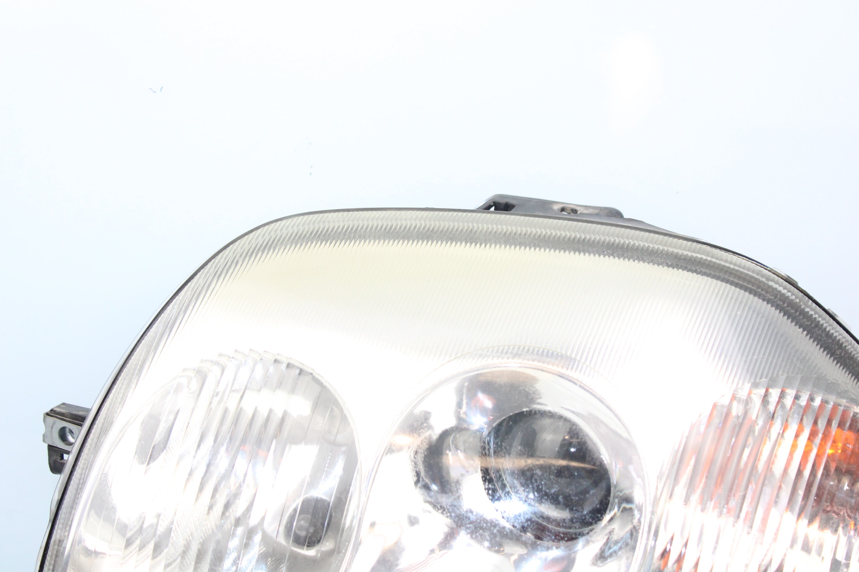 RENAULT Clio 3 generation (2005-2012) Front Left Headlight 085511136L 22635769