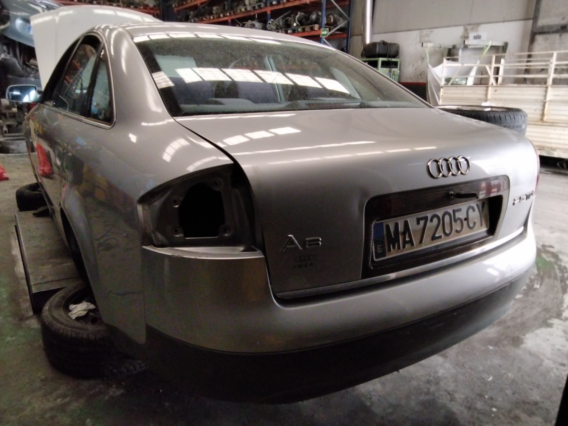 AUDI A6 C5/4B (1997-2004) Полуось передний левый NOREF 25265228